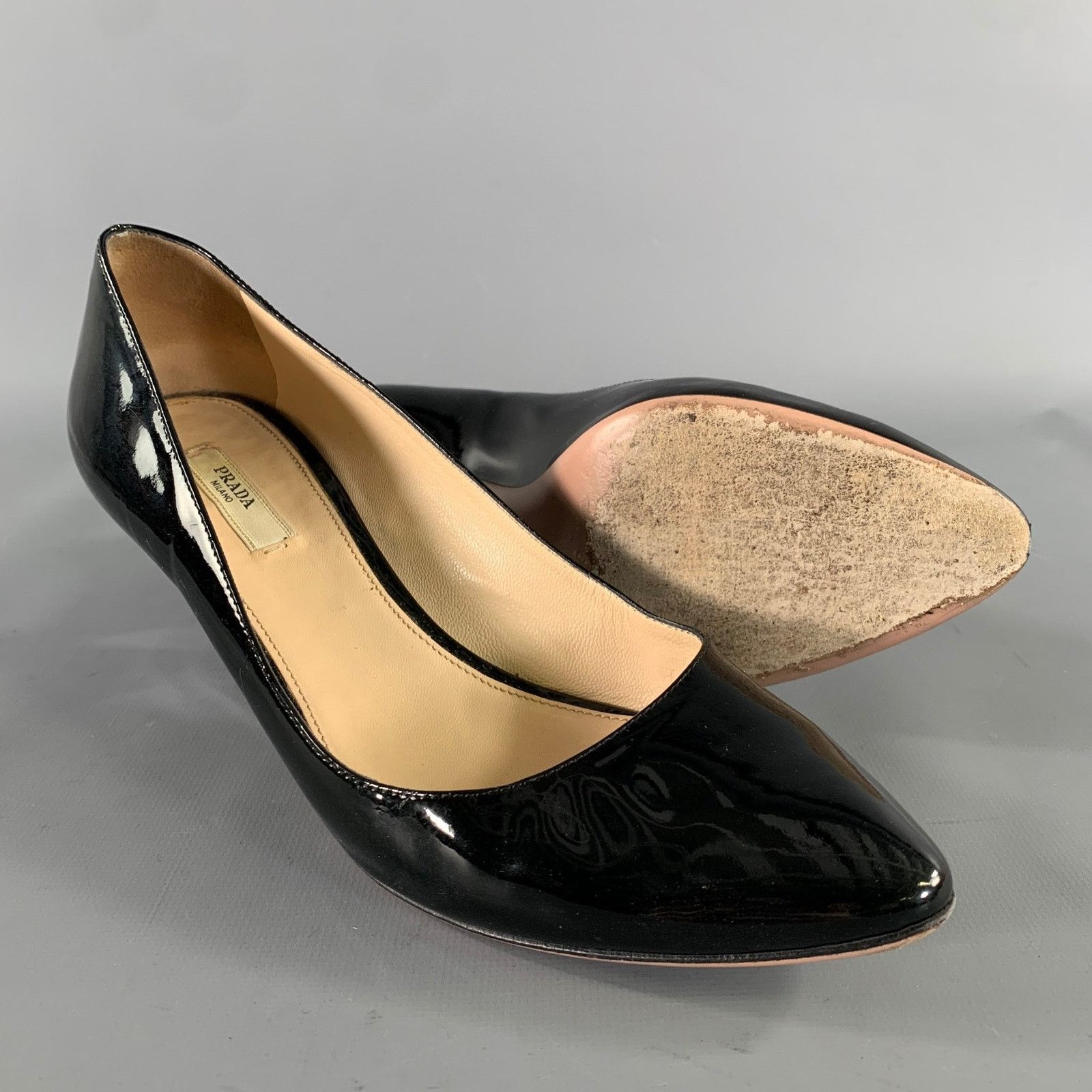 Prada PRADA Size 8 Black Patent Leather Pointed Toe Pumps Size US 8 / IT 38 - 5 Thumbnail