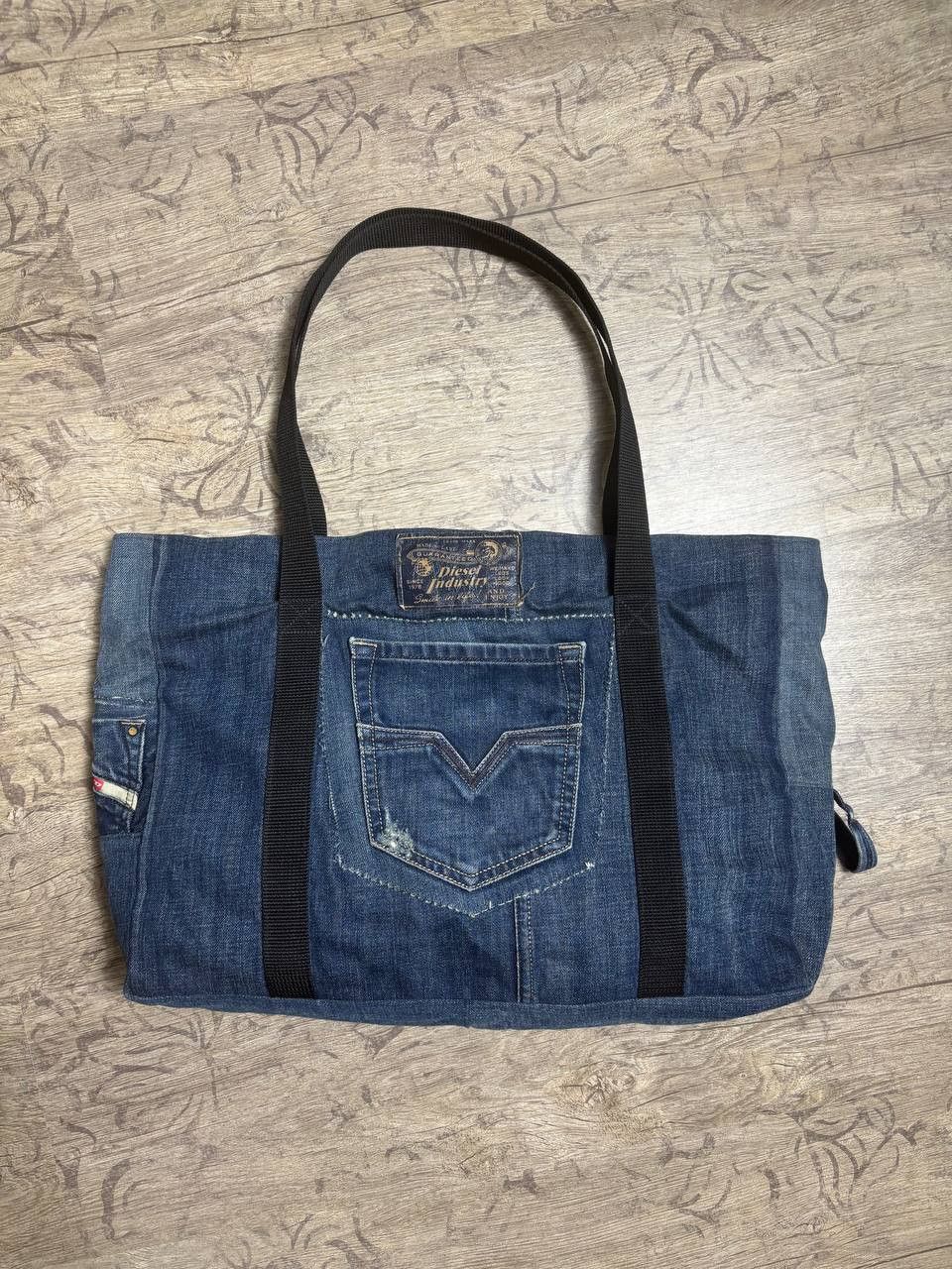 Diesel Vintage Diesel bag y2K RARE Handmade Denim sling Bag Size ONE SIZE - 11 Thumbnail