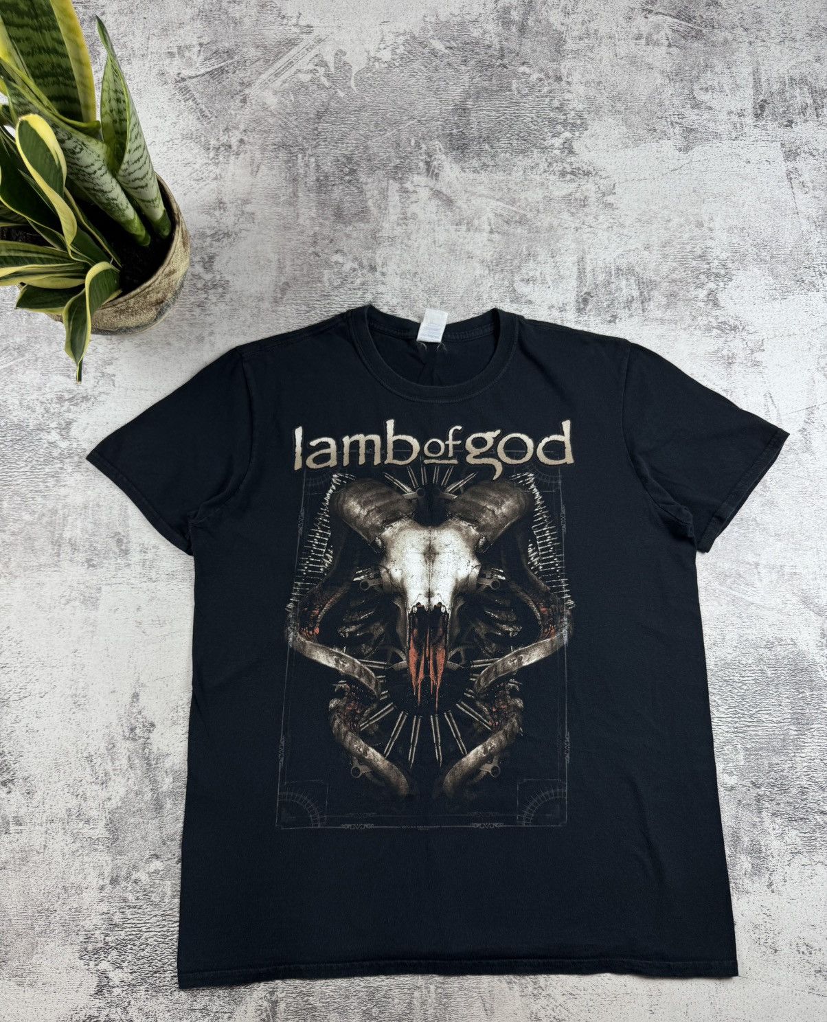 Band Tees Lamb Of God 2013 Men’s Metal Rock Tour Rap Faded Merch Devil Band T Shirt Jersey Size US XL / EU 56 / 4 - 4 Thumbnail