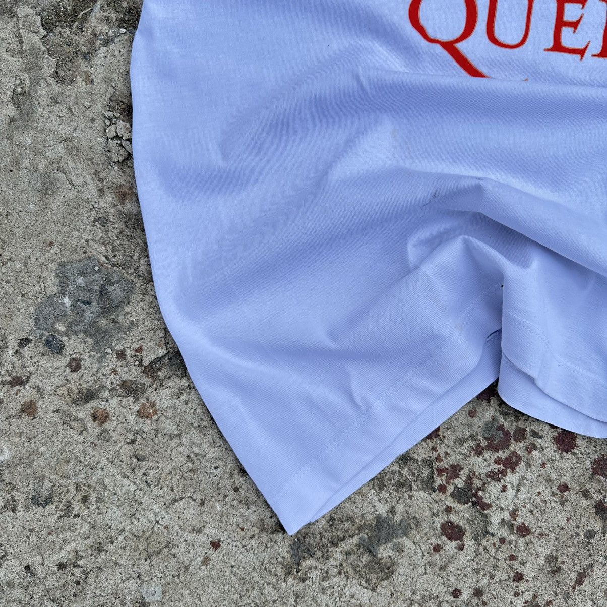 Band Tees × Y/Project Vintage Queen T-shirts Band Rock Big Logo Used 00s USA Size US M / EU 48-50 / 2 - 5 Thumbnail