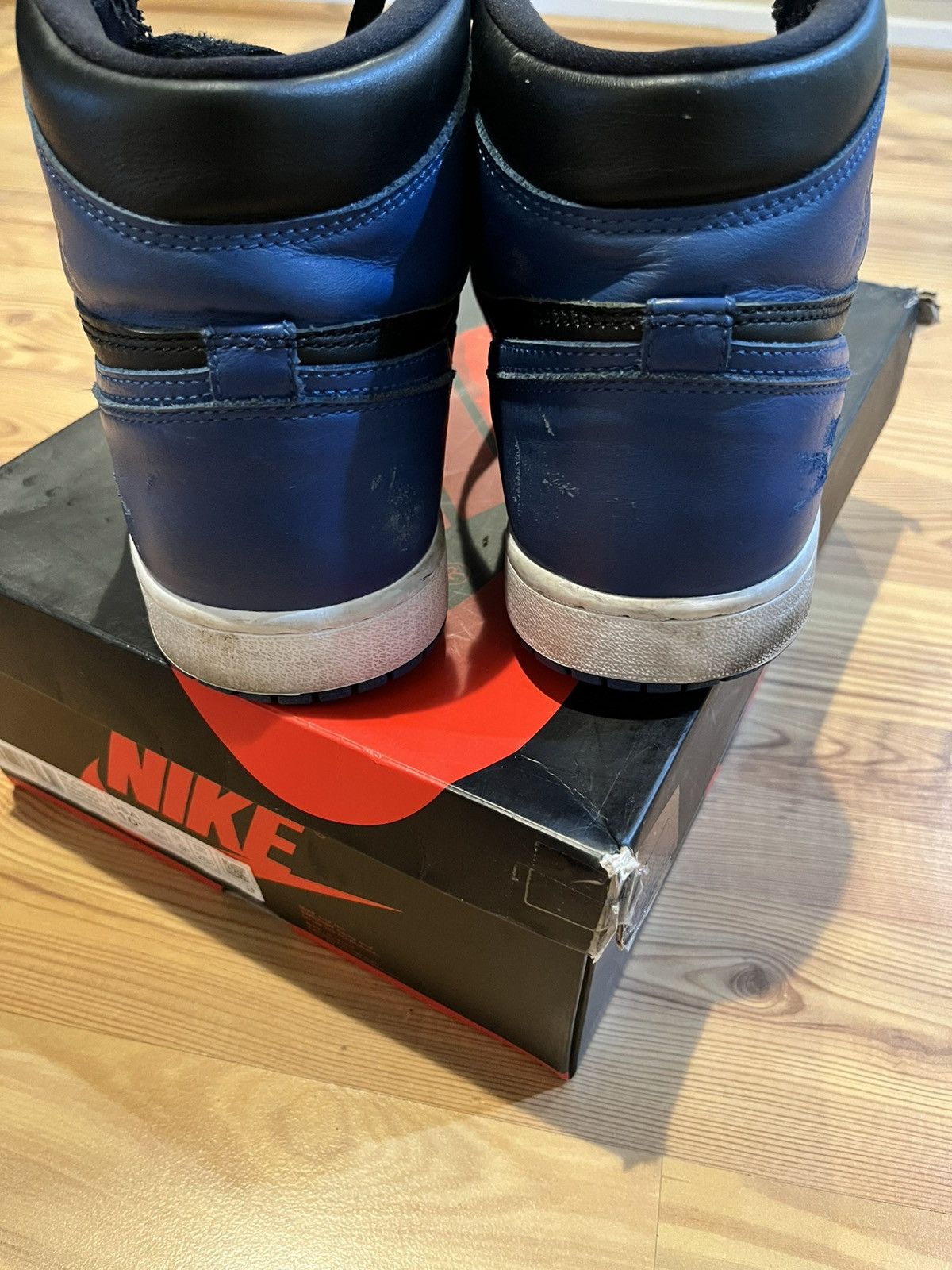 Jordan Brand Mens Jordan 1 Size US 10.5 / EU 43-44 - 4 Thumbnail