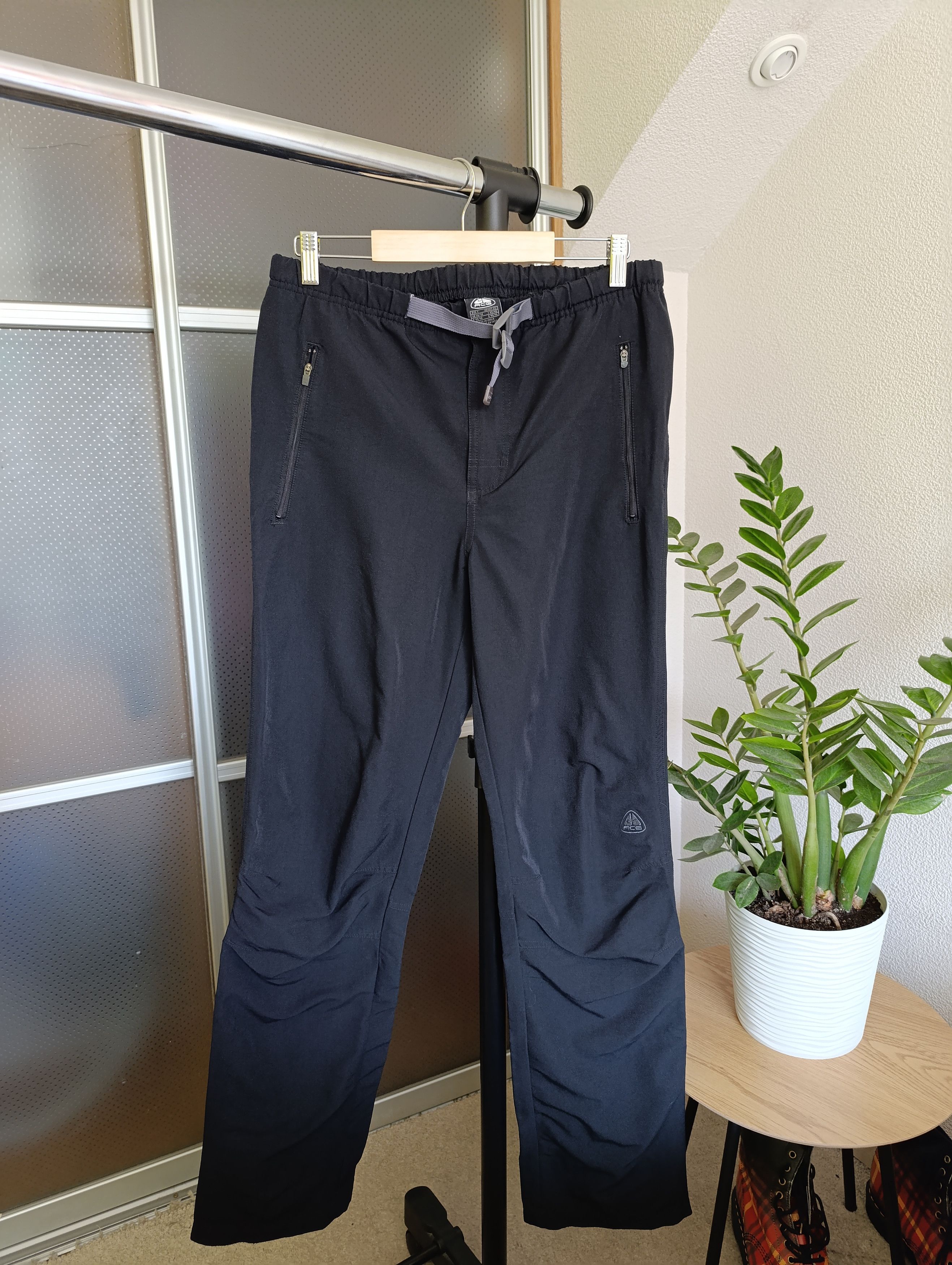 Nike ACG Nike acg vintage ski pants Size US 30 / EU 46 - 1 Thumbnail