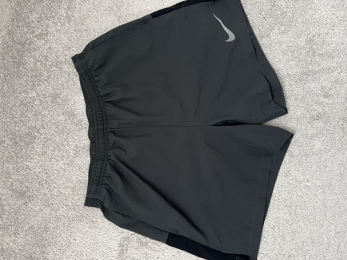 Nike × Vintage Vintage athletic Nike shorts Size US 32 / EU 48 - 1 Preview