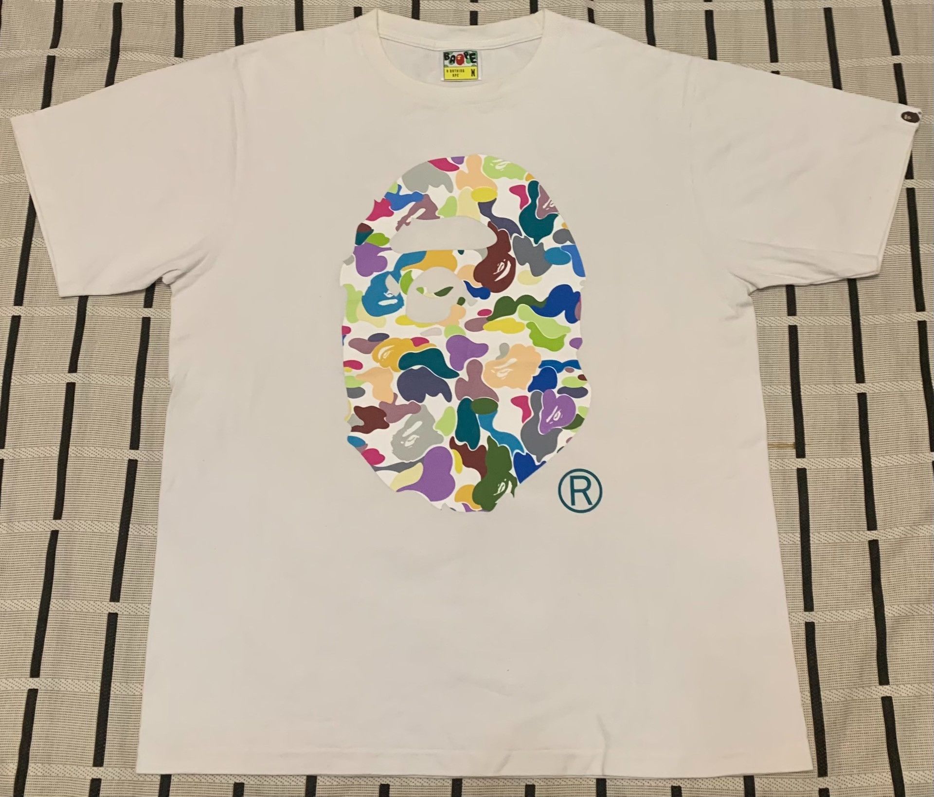 Bape Bape Camo Ape Head T-Shirt M Men Size US M / EU 48-50 / 2 - 1 Thumbnail