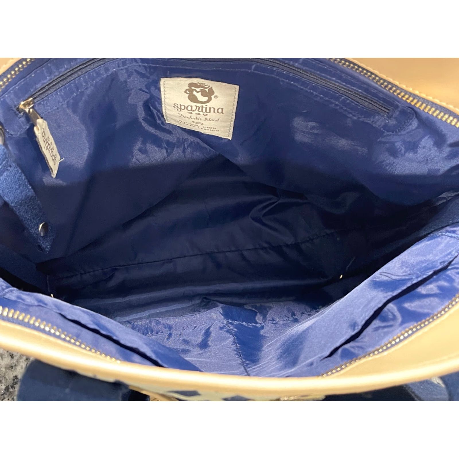 Vintage SPARTINA 449 Daufuskie Island Tybrisa Colypso Diaper Bag, Natural Linen/Leather Handbag Blue/White Exterior Lined Women Size ONE SIZE - 7 Thumbnail