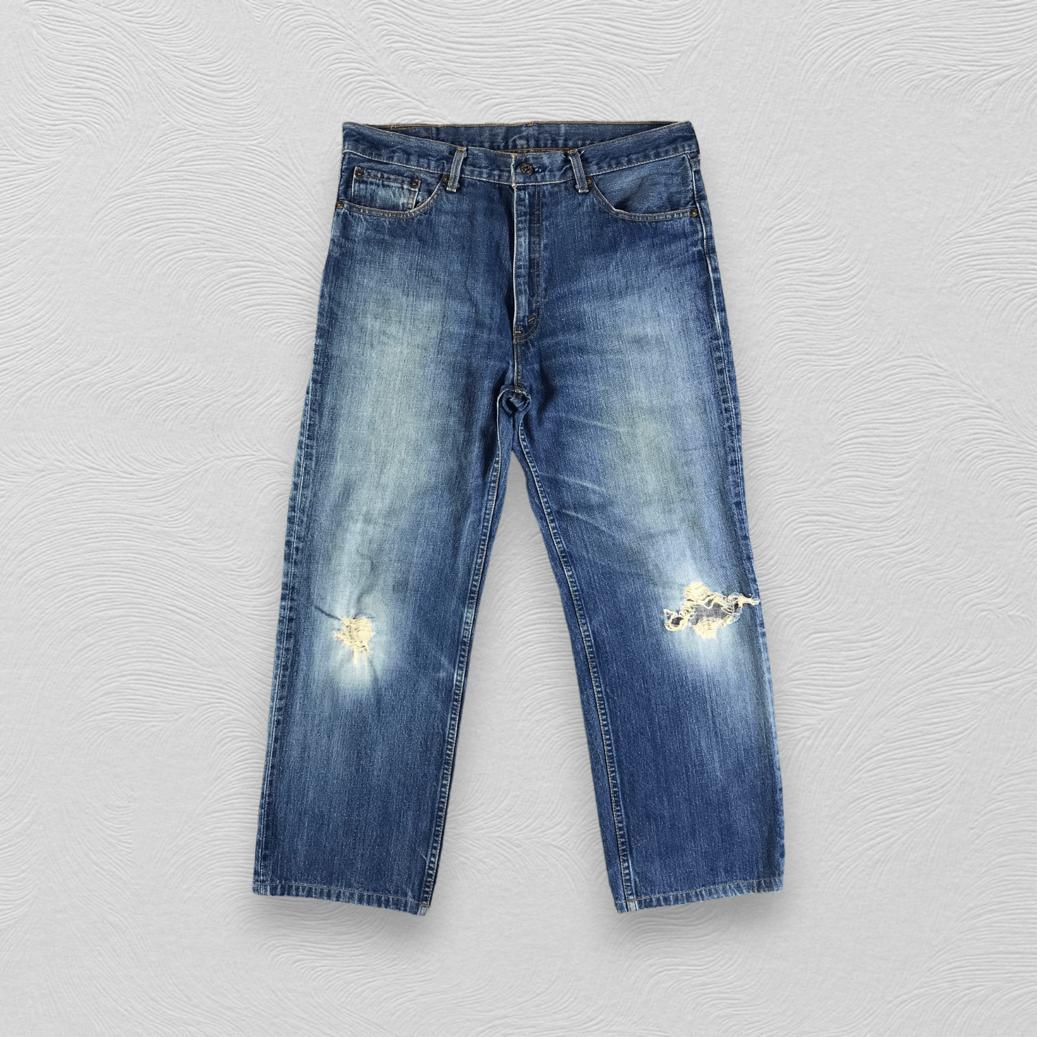 Levi's Vintage Levis 502 Jeans Distressed Denim KJ2340 Size US 35 - 1 Thumbnail