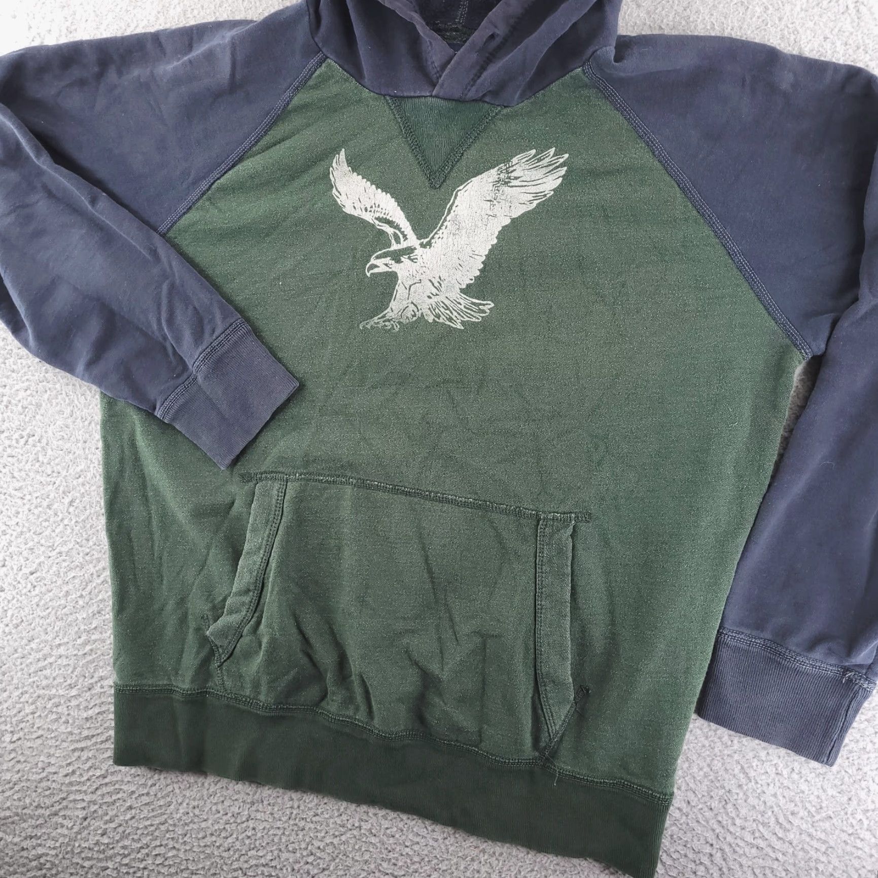 American Eagle Outfitters VINTAGE American Eagle Hoodie Mens M Green Baseball Retro Pullover"> Size US M / EU 48-50 / 2 - 3 Thumbnail