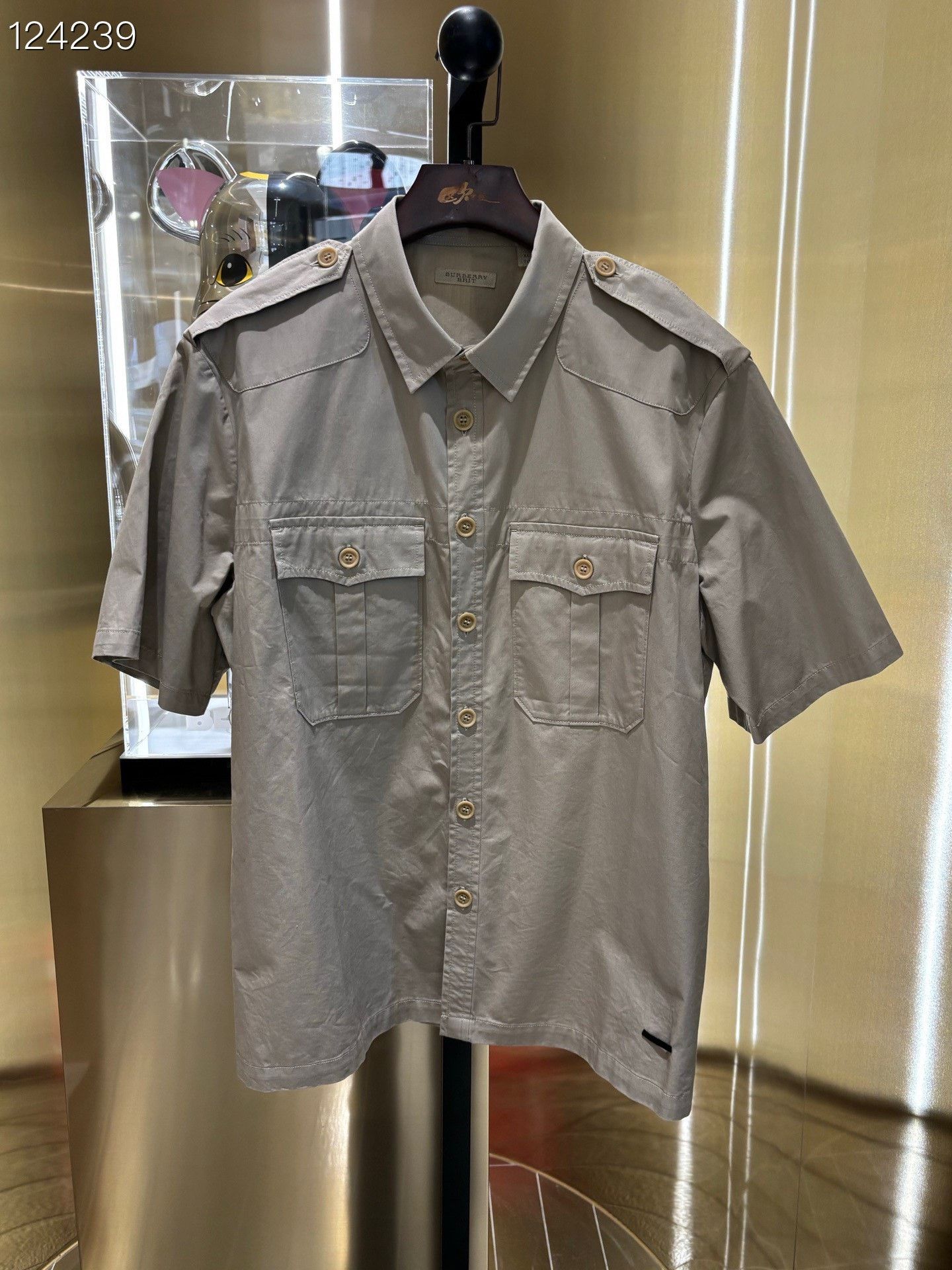 Burberry Burberry Workwear Short-Sleeve Shirt Size US XL / EU 56 / 4 - 1 Thumbnail