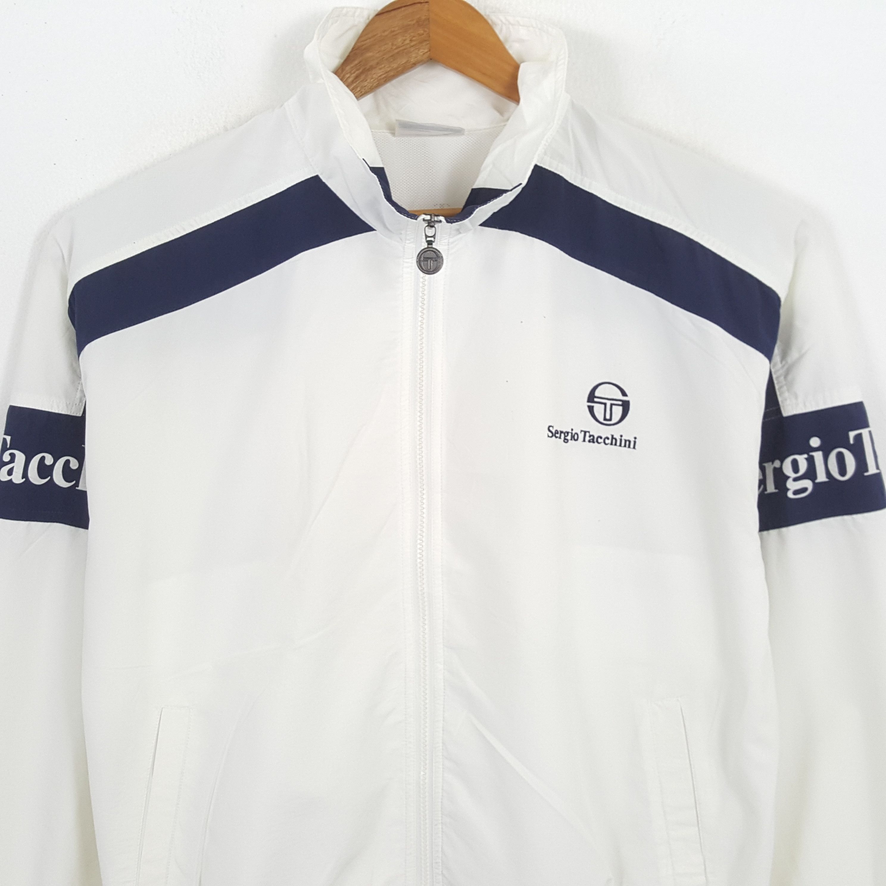 Japanese Brand × Sergio Tacchini × Vintage Vintage SERGIO TACHINI Sportswear Style Windbreaker Jacket Size US XL / EU 56 / 4 - 2 Thumbnail