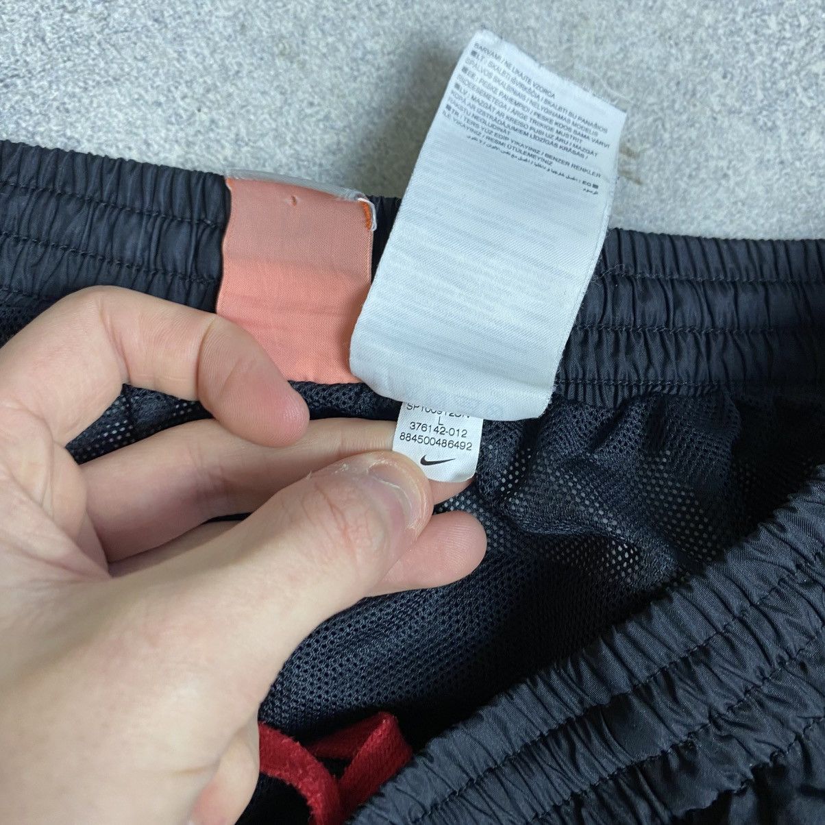 Nike Vintage Nike Track Pants Big Logo Size US 34 / EU 50 - 7 Thumbnail