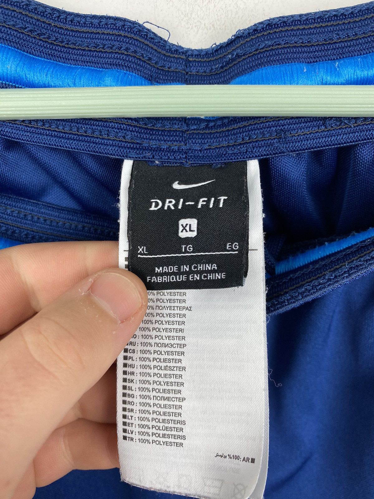 Nike Barcelona Nike Soccer Football Shorts PSG Arsenal Milan Size US 34 / EU 50 - 11 Thumbnail