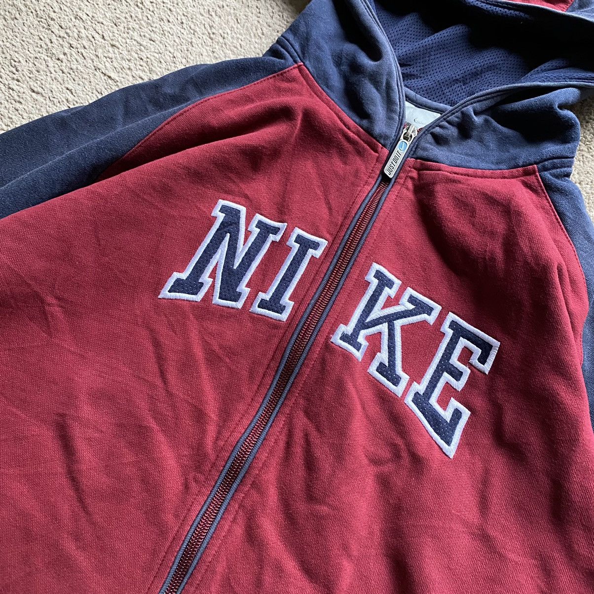 Nike Vintage 90s Zip Hoodie Nike Big Central Logo Streetwear y2k Size US L / EU 52-54 / 3 - 3 Thumbnail