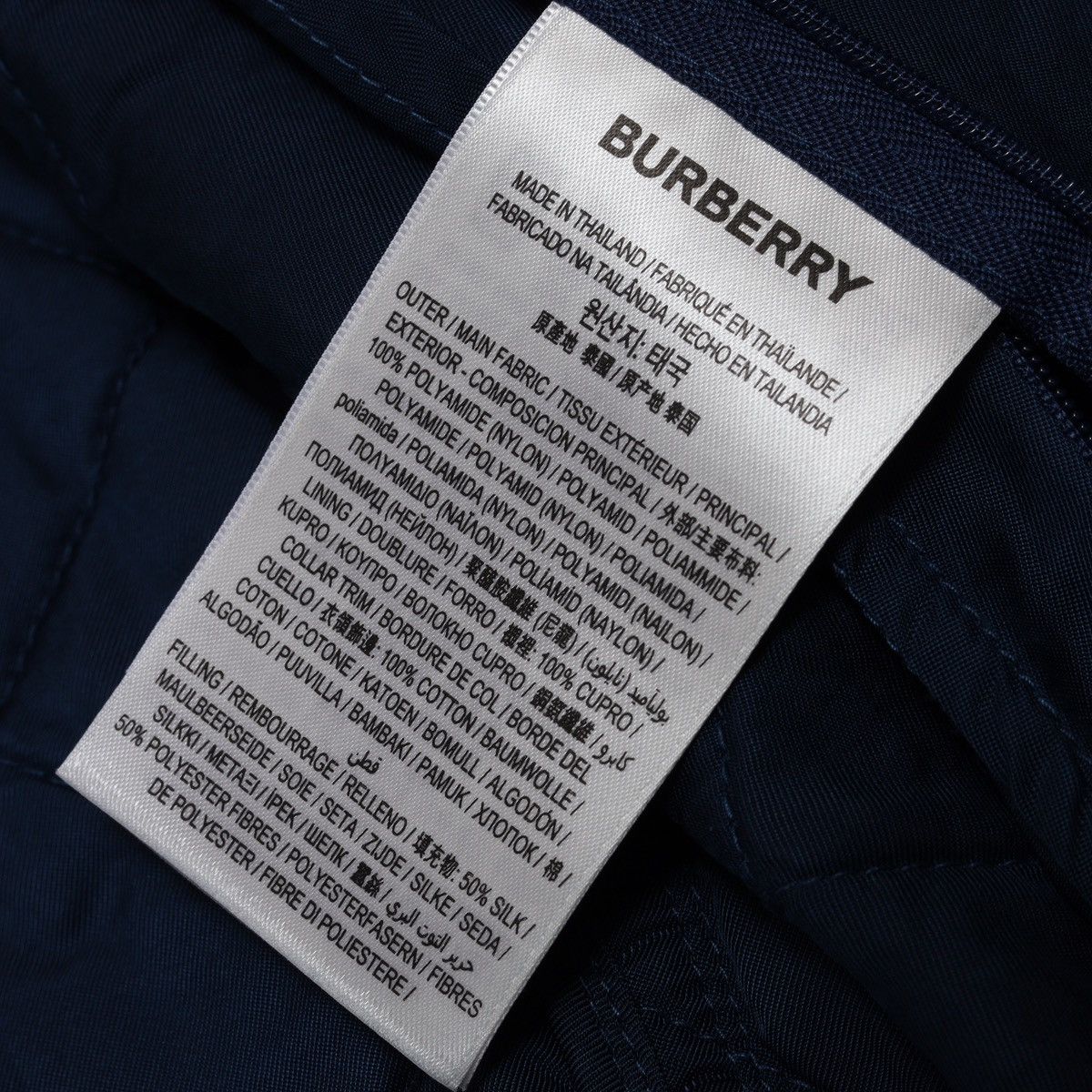 Burberry Burberry Quilted Jacket Two Tones Block Recycled Nylon Blue Size US M / EU 48-50 / 2 - 21 Thumbnail