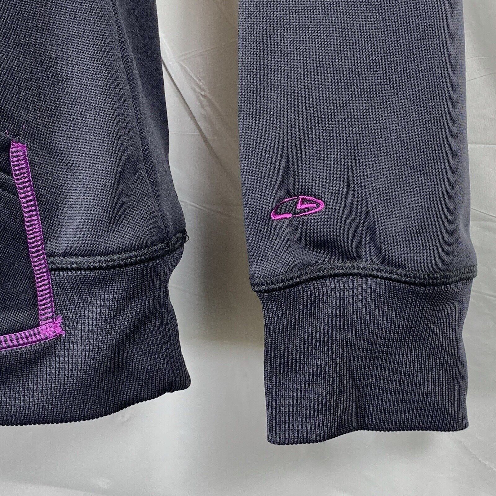 Champion C9 Champion Small Black Purple Hoodie Pullover Sweatshirt Size S / US 4 / IT 40 - 7 Thumbnail