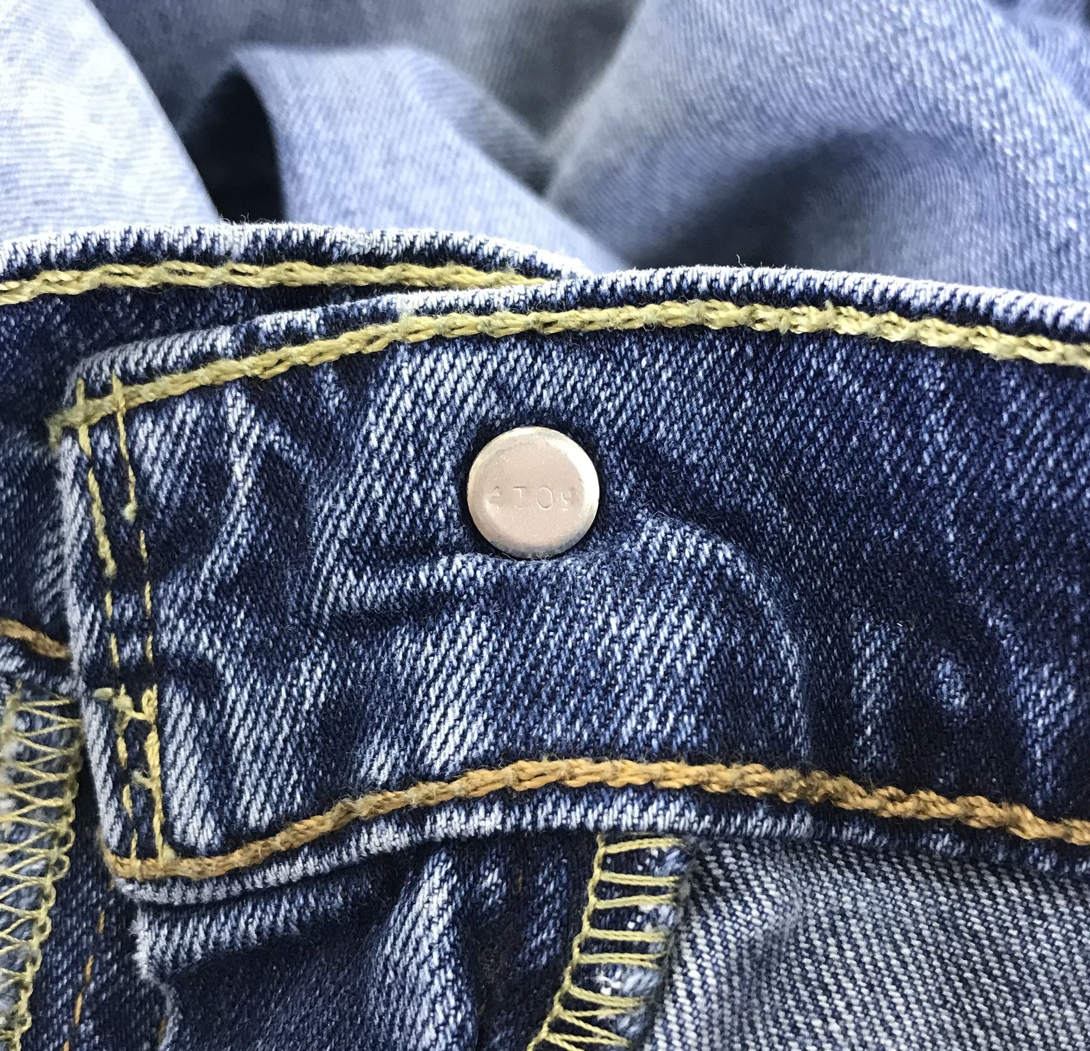 Levi's Vintage Levi's 514 Straight Fit Cut Jeans Faded Blue Denim Size US 38 / EU 54 - 10 Thumbnail