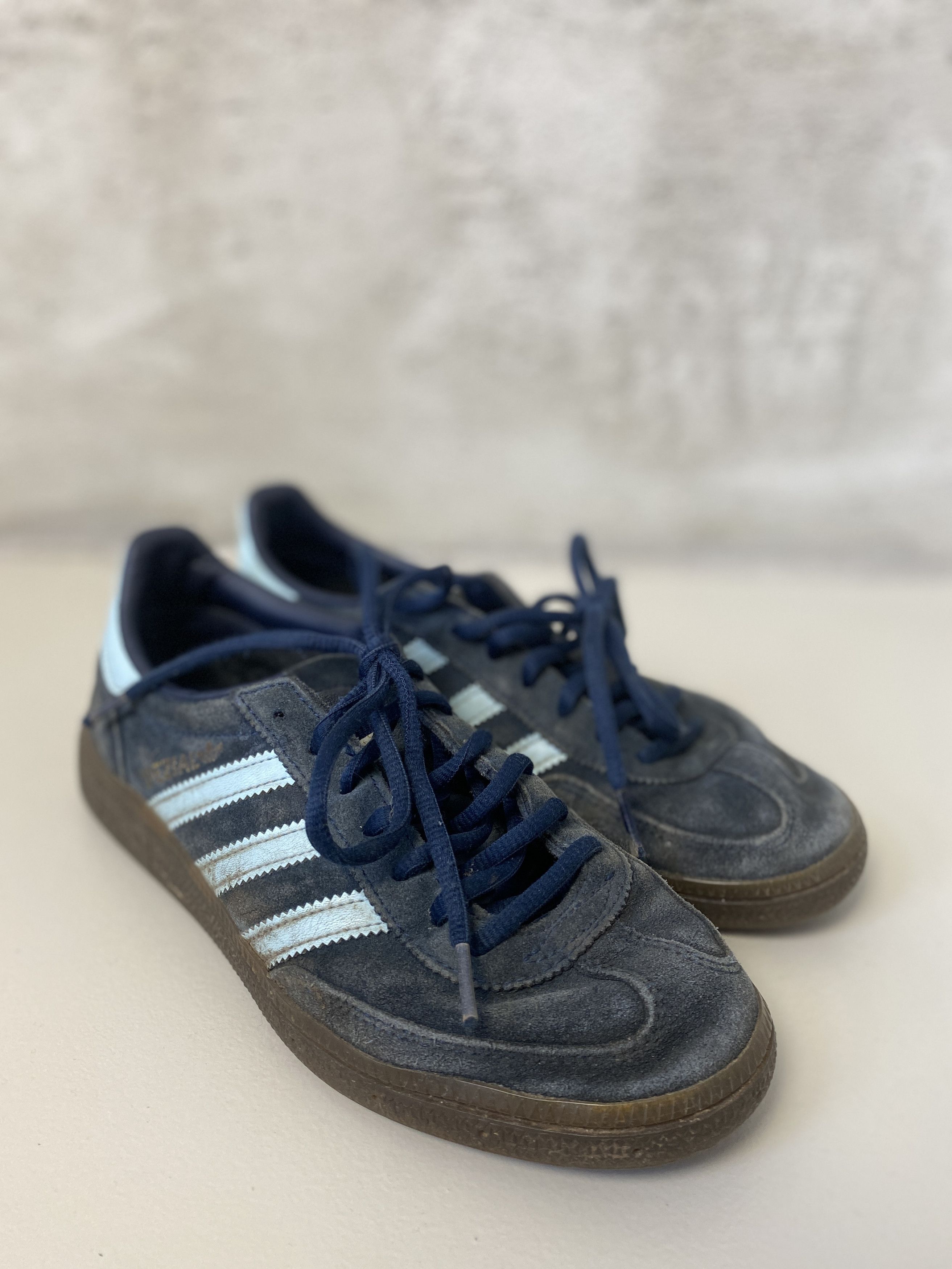Adidas Adidas Handball Spezial shoes sneakers y2k casual sport Size US 6 / EU 39 - 2 Thumbnail