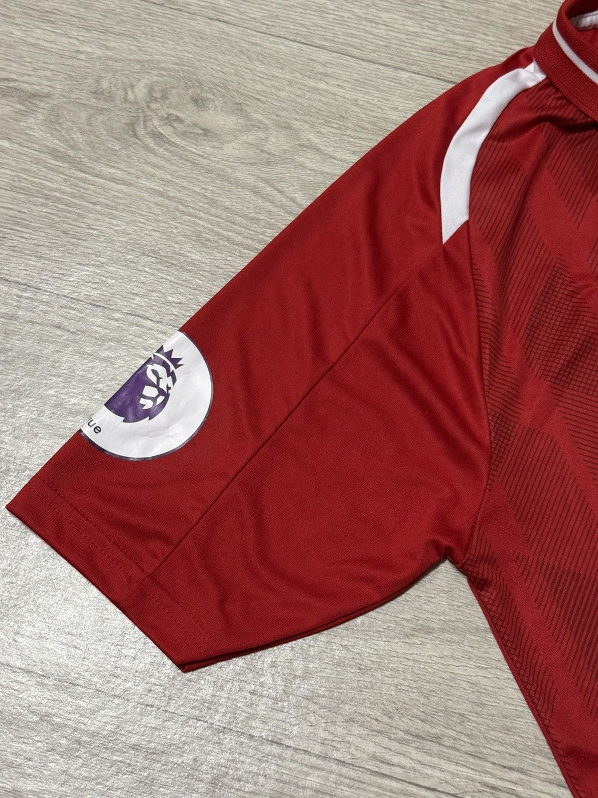 New Balance 🔷New Balance Liverpool 2018/19 Salah #11 Soccer jersey🔷 Size US M / EU 48-50 / 2 - 3 Thumbnail