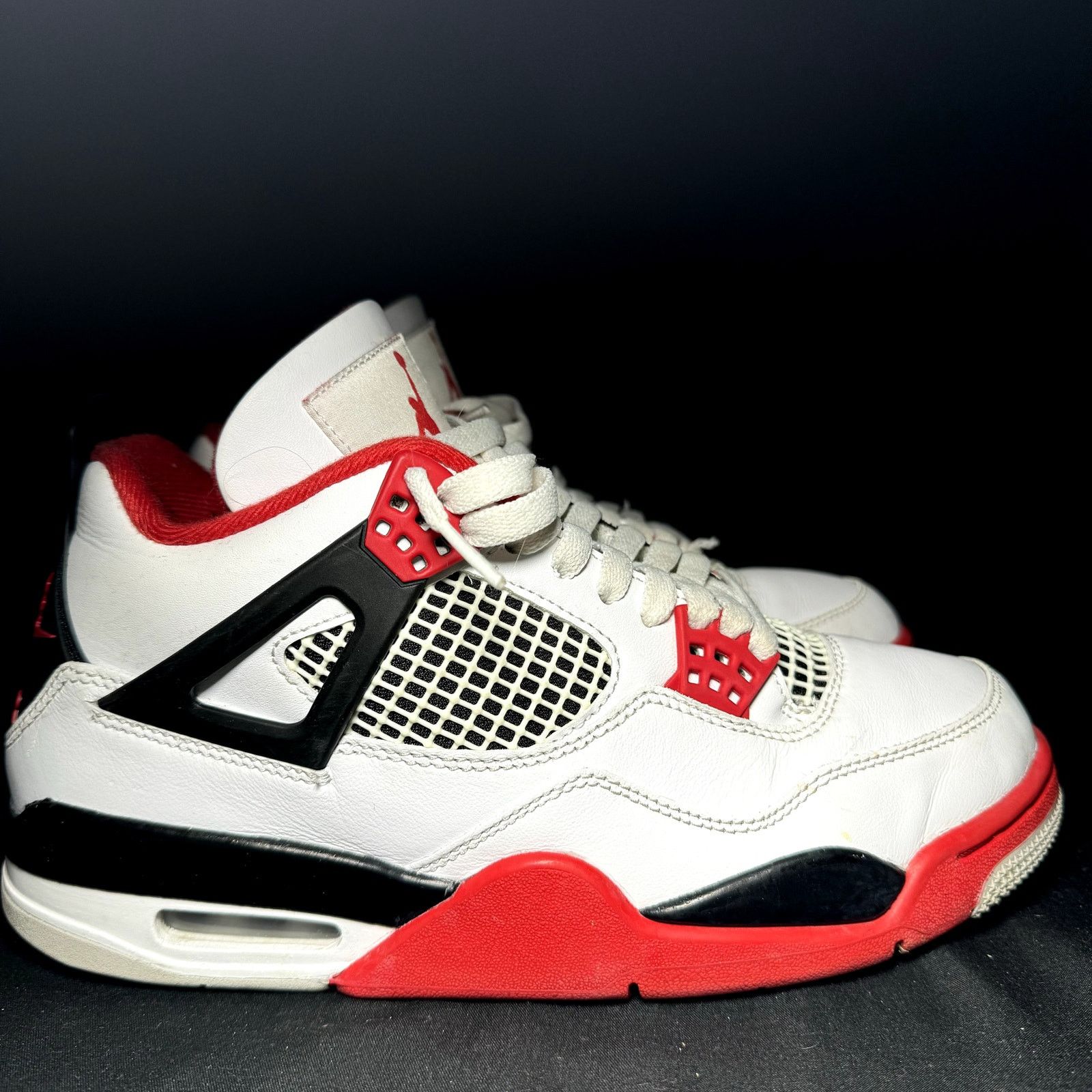 Jordan Brand × Nike Size 7.5 - Air Jordan 4 Retro OG Fire Red 2020 Men's Shoes Size US 7.5 / EU 40-41 - 1 Thumbnail