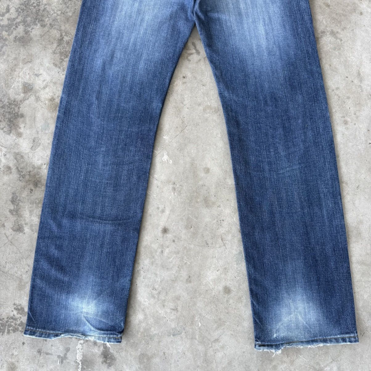 Takeo Kikuchi W32 Vintage Takeo Kikuchi Button Fly Faded Mud Washer Denim Size US 32 / EU 48 - 11 Thumbnail