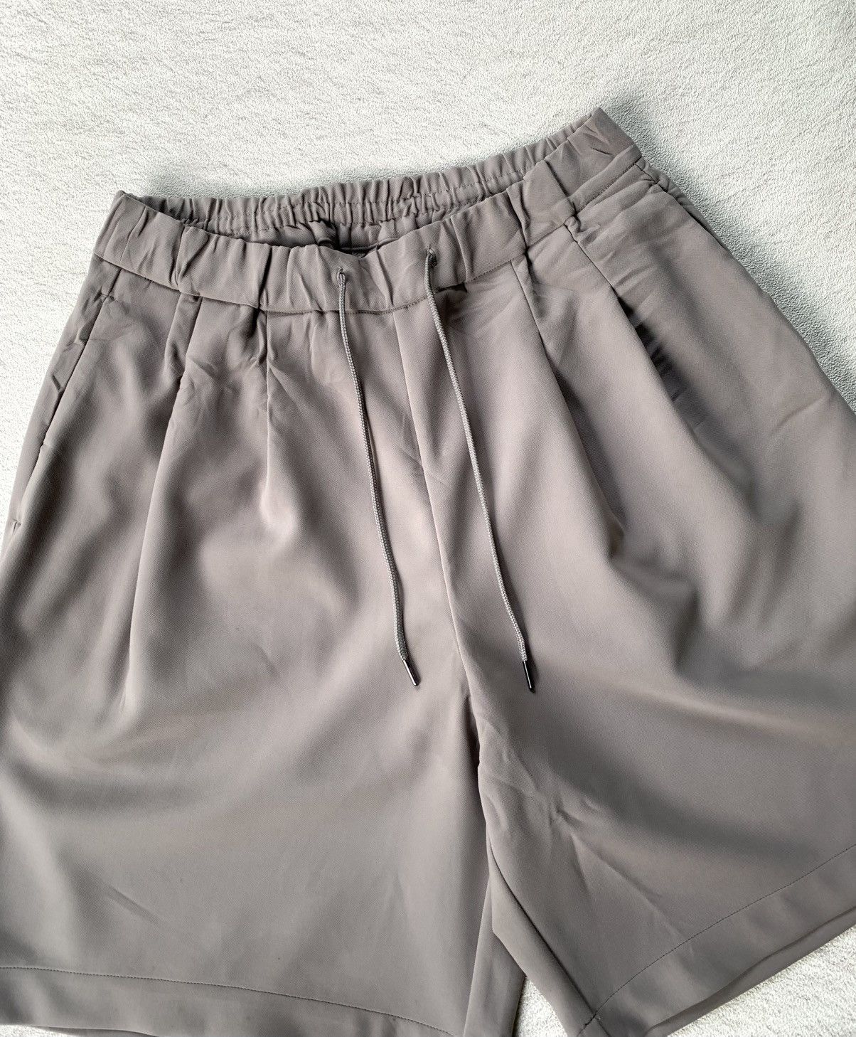 Attachment Attachment x WYM easy wide tuck short Size US 30 / EU 46 - 2 Thumbnail