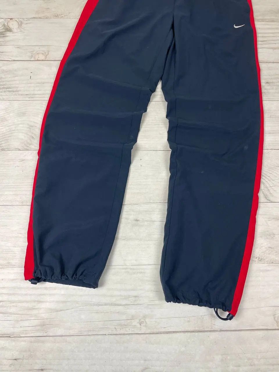 Nike Vintage Nike Track Pants Nylon 00s Swoosh Striped Drill Y2K Size US 30 / EU 46 - 4 Thumbnail