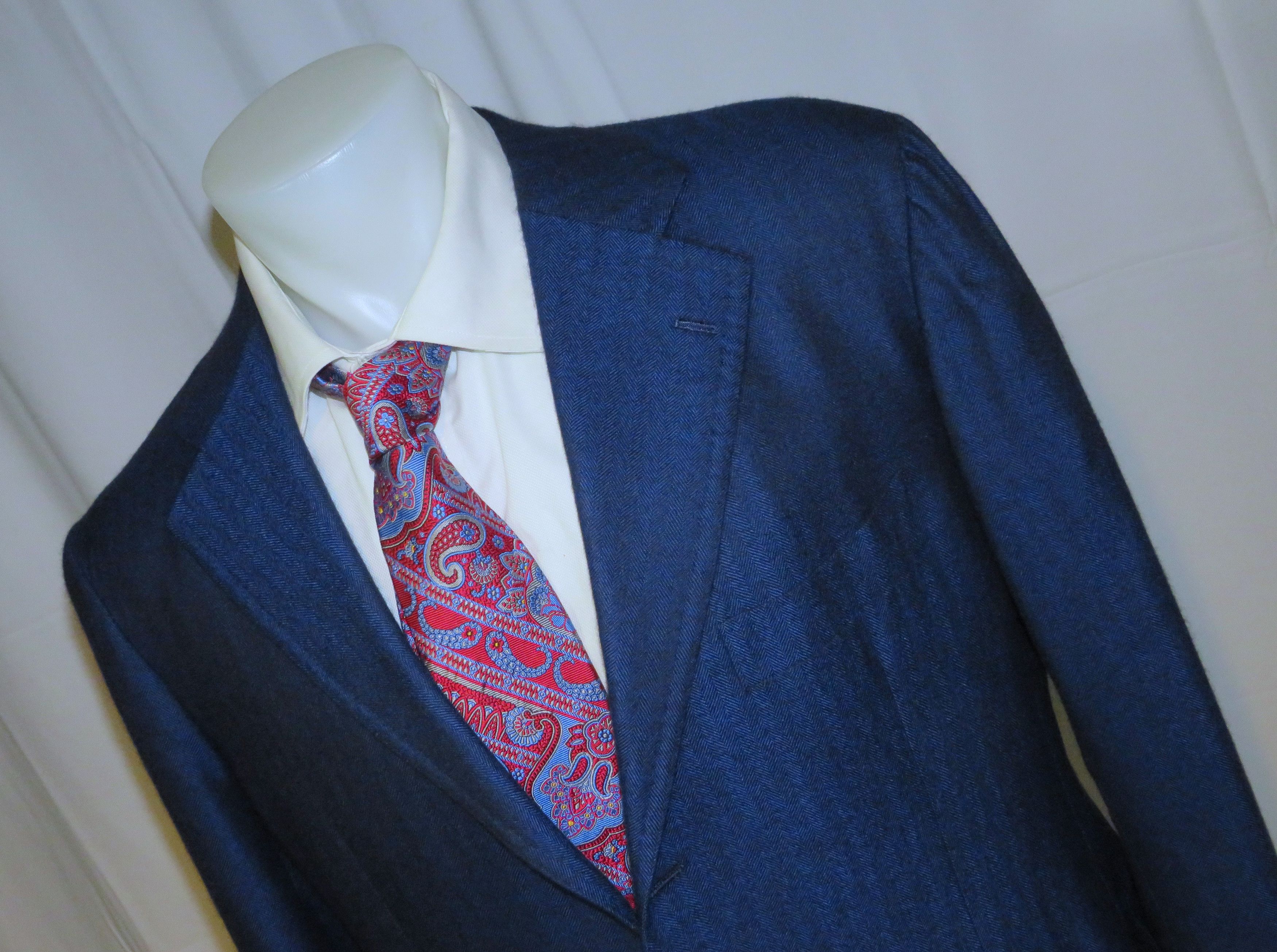 Cesare Attolini 100% Cashmere Blue Herringbone Three Button Sport Coat 46R Size 46R - 4 Thumbnail