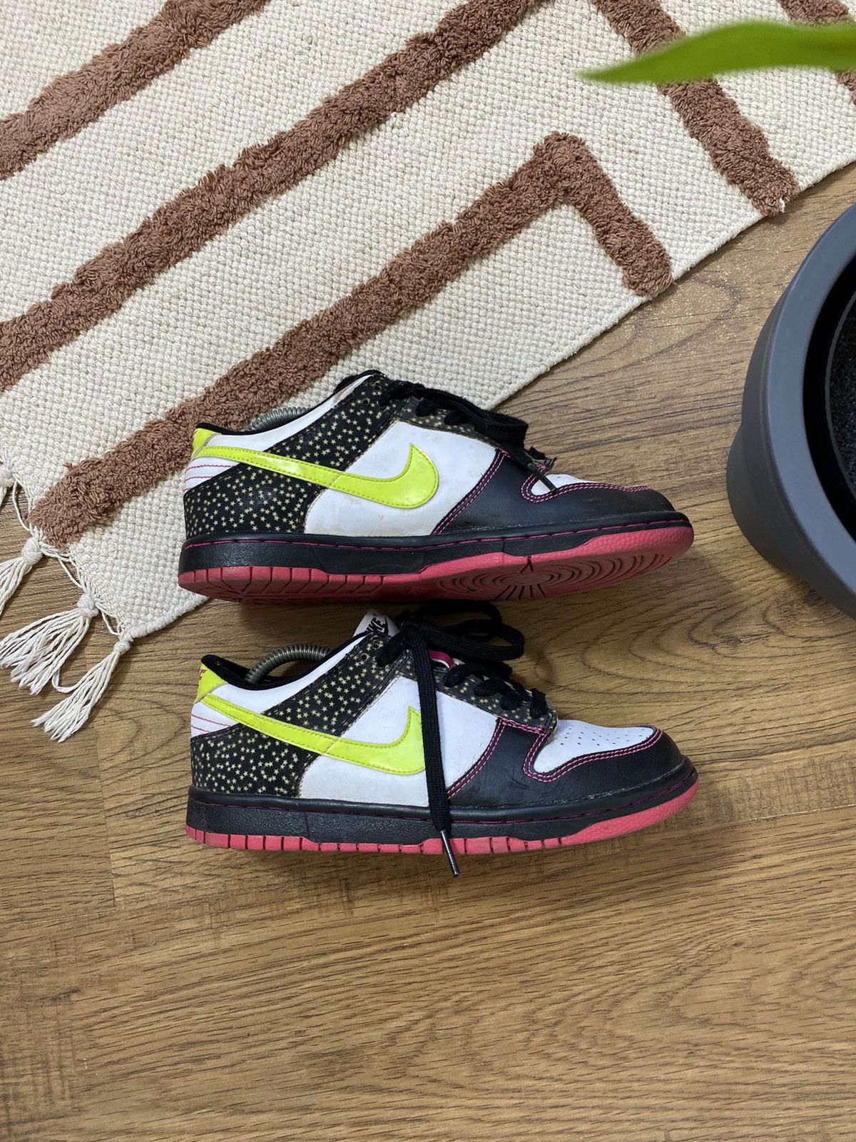 Nike VINTAGE NIKE DUNK LOW SNEAKERS Size US 8 / IT 38 - 1 Thumbnail