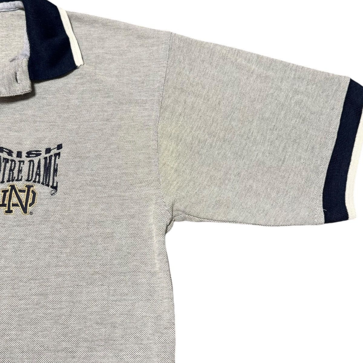 Vintage Vintage 90s Midwest Embroidery Notre Dame Stained Shirt L Size US L / EU 52-54 / 3 - 3 Thumbnail