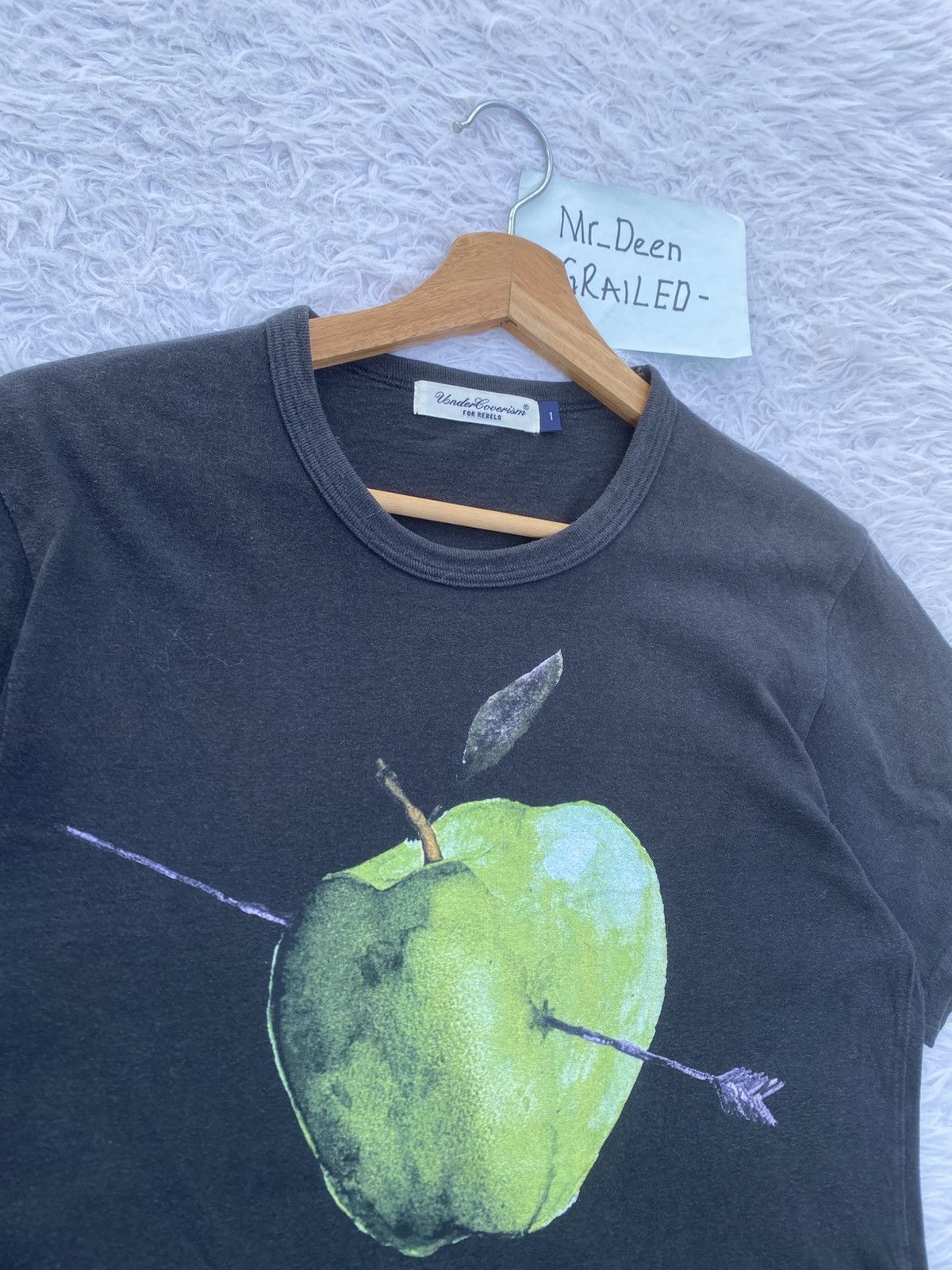 Undercover Rare Vintage Undercover Target Green Apple Tshirt Size US S / EU 44-46 / 1 - 9 Thumbnail
