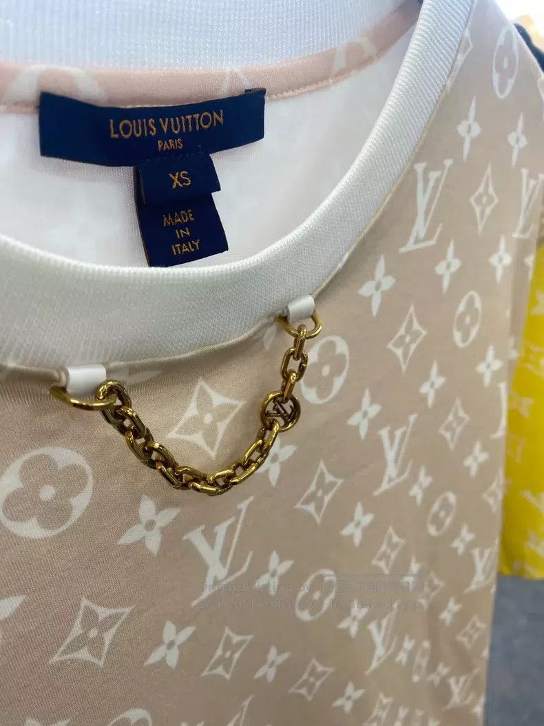 Louis Vuitton Louis Vuitton Pink full logo color block round neck short Size XS / US 0-2 / IT 36-38 - 3 Thumbnail