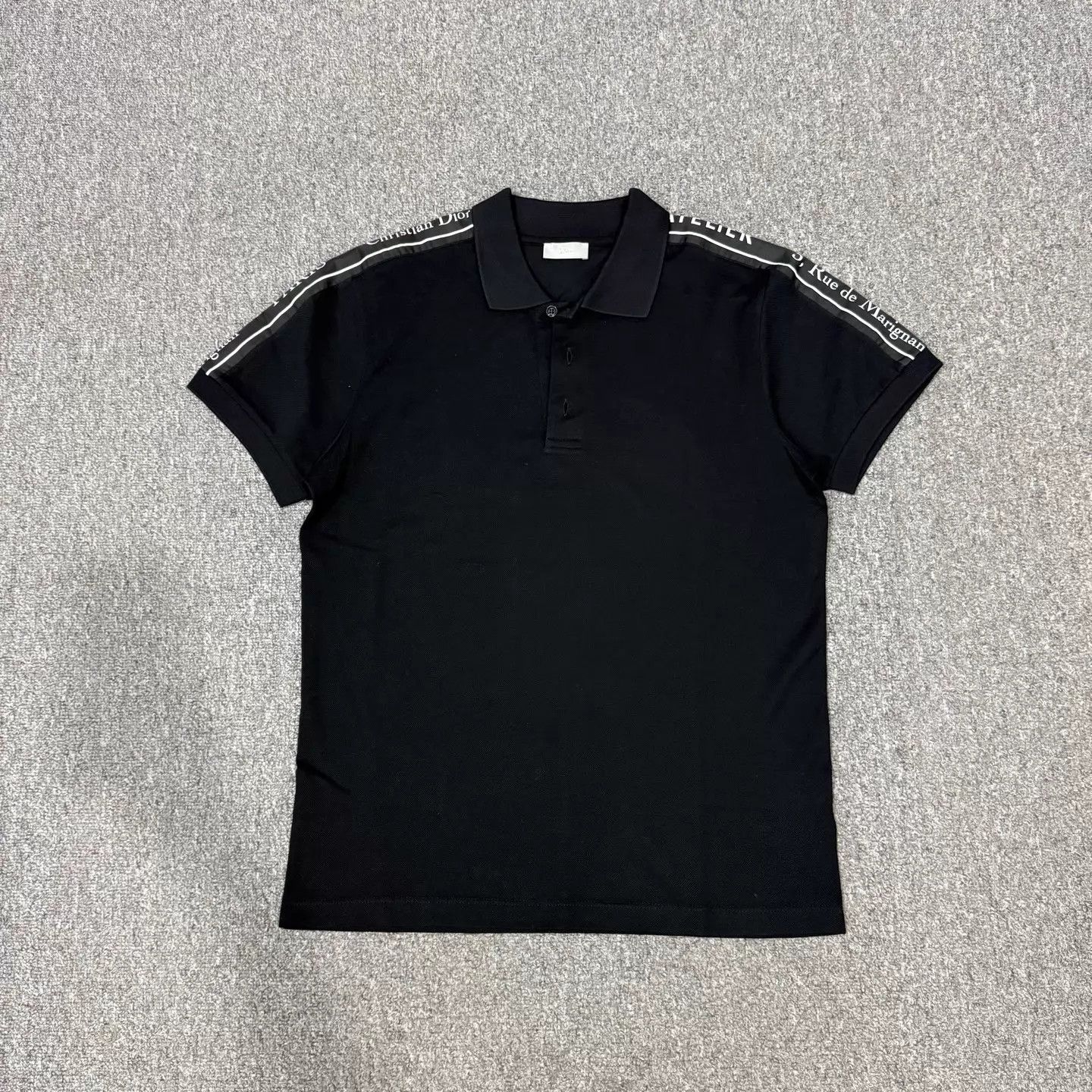 Dior Dior Black Slogan Logo Short Sleeve Polo S 95new Size US S / EU 44-46 / 1 - 1 Thumbnail