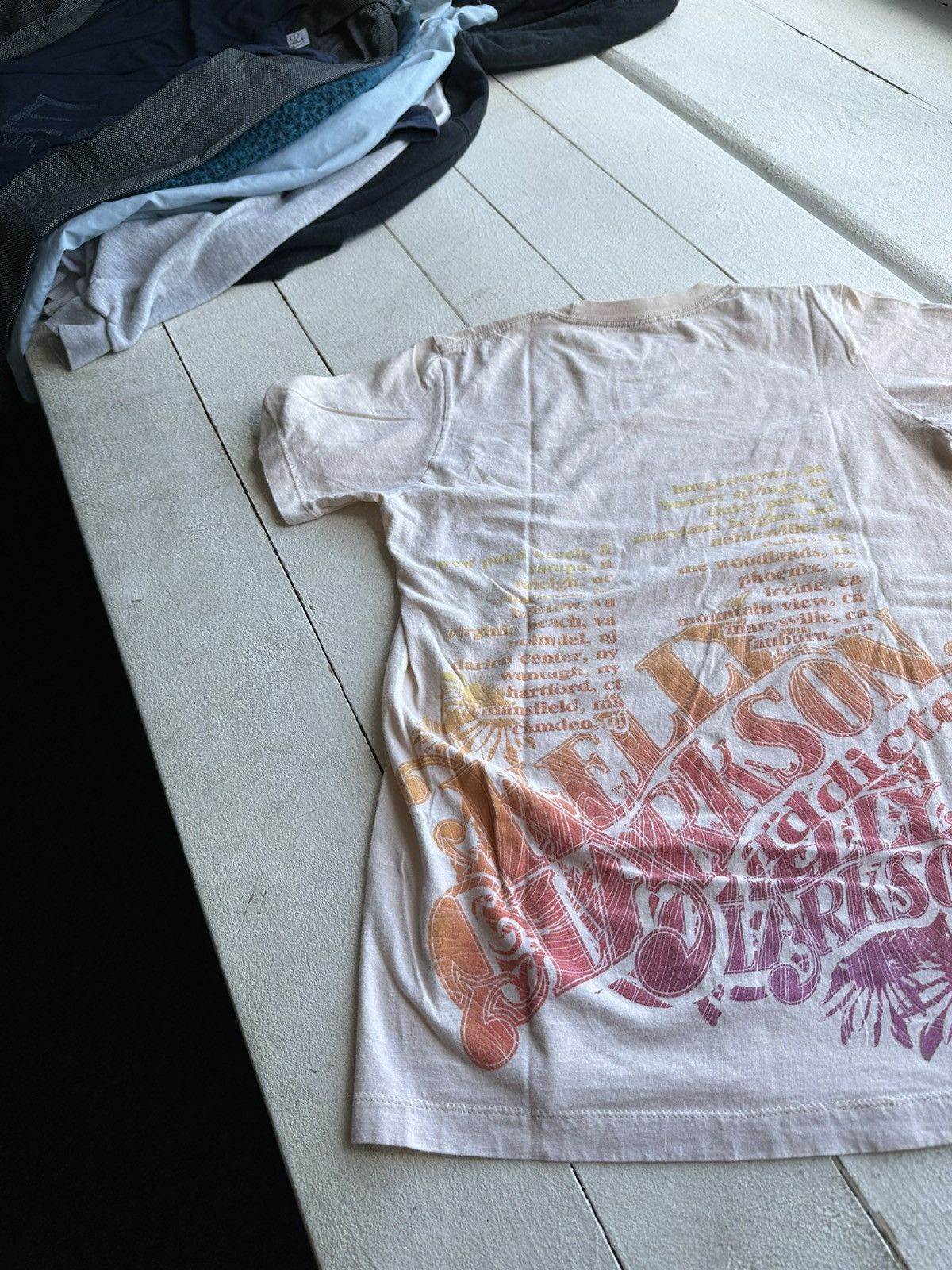 Band Tees RARE 04' KELLY CLARKSON ADDICTED TOUR SHIRT AMERICAN SINGER Size US M / EU 48-50 / 2 - 7 Thumbnail