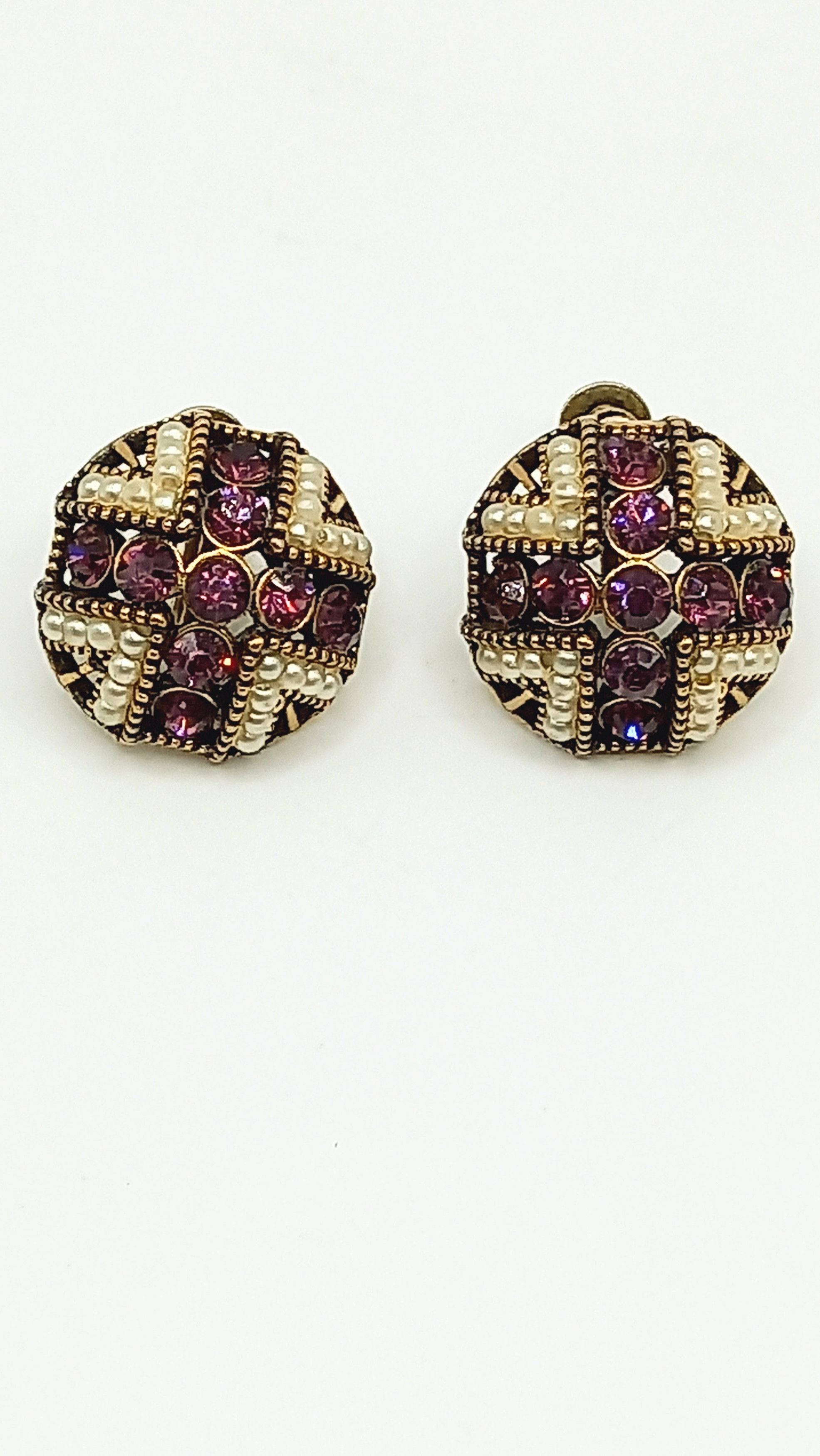 Other Vintage 1954 Hollycraft Clip On Earrings Size ONE SIZE - 1 Thumbnail