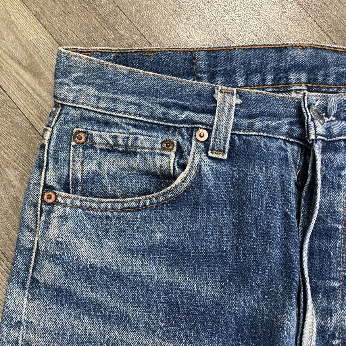 Levi's × Levi's Vintage Clothing × Vintage 🇺🇸90’s Vintage Levis 501XX 31x33 Straight Leg Faded Jeans Size US 29 - 5 Thumbnail