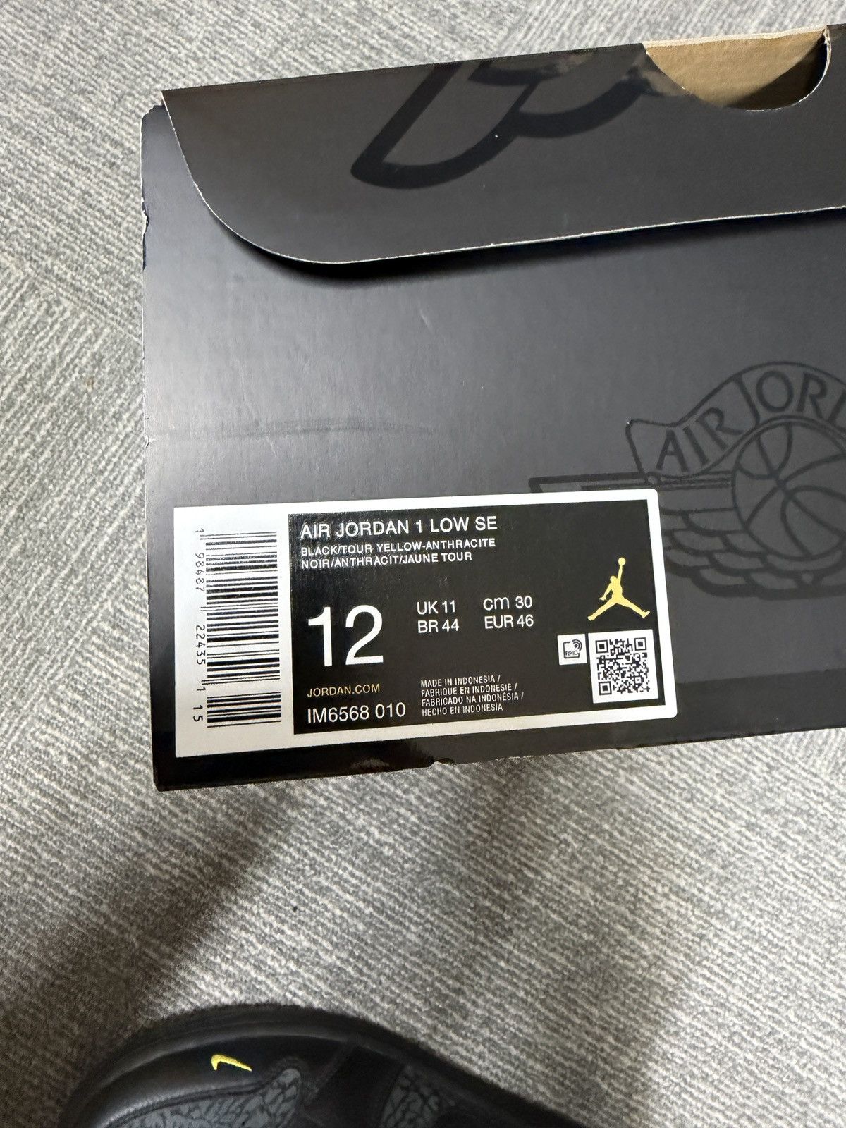 Jordan Brand Jordan 1 Low SE Black Tour Yellow Anthracite Size US 12 / EU 45 - 7 Thumbnail
