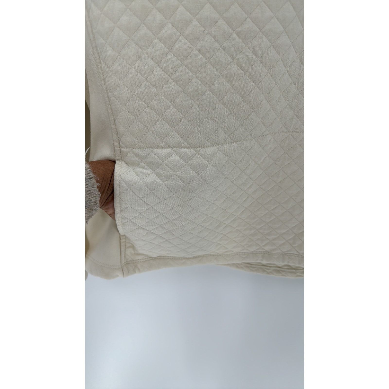 L.L. Bean LL Bean Sweater sz S Petite cream Pullover Mock Neck quilted Size S / US 4 / IT 40 - 5 Thumbnail