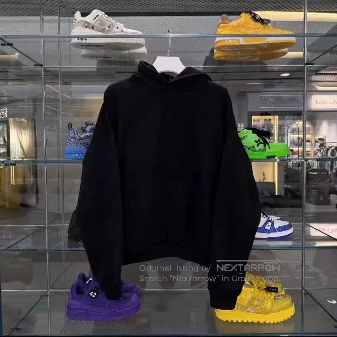 Balenciaga Balenciaga Eco Logo Hoodie. Size US L / EU 52-54 / 3 - 1 Thumbnail
