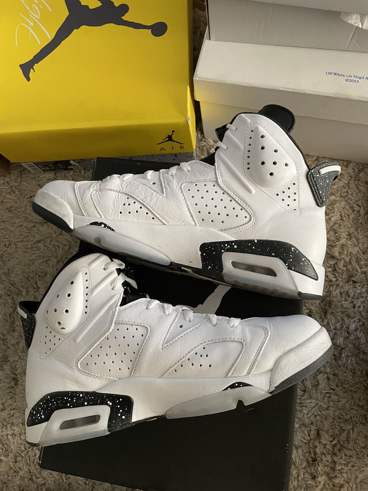 Jordan Brand Jordan 6 Reverse Oreo Size US 11 / EU 44 - 3 Thumbnail