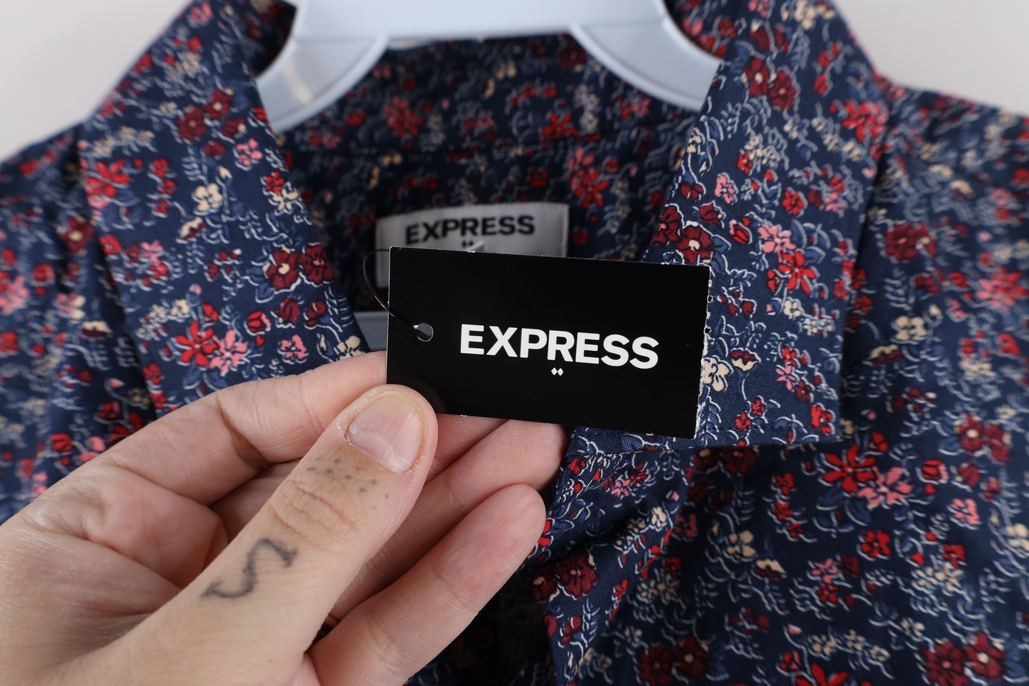 Express × Vintage New Express Fit Rainbow Flower All Over Print Button Shirt Size US XL / EU 56 / 4 - 6 Thumbnail