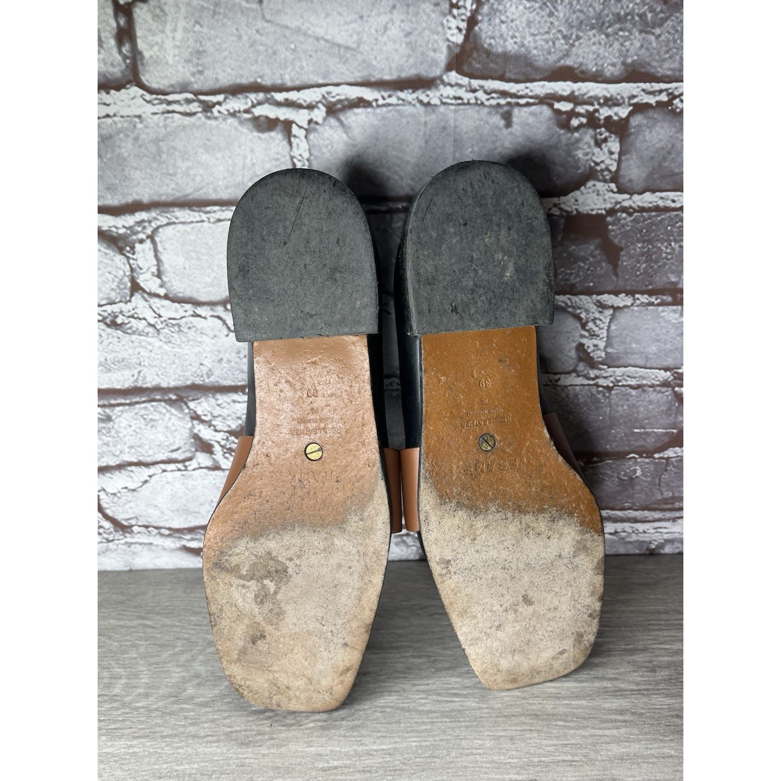 Frame Frame Le Montecito Black Leather Gold Harness Loafers Shoes Size US 8 / IT 38 - 9 Thumbnail