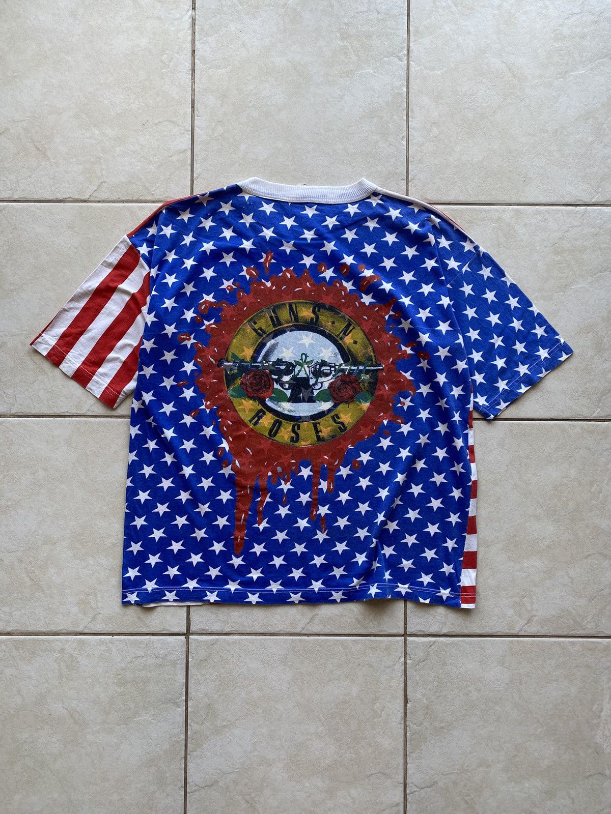 Vintage 90’s Guns N Roses European Boot AOP Tee Boxy Large Size US L / EU 52-54 / 3 - 2 Thumbnail