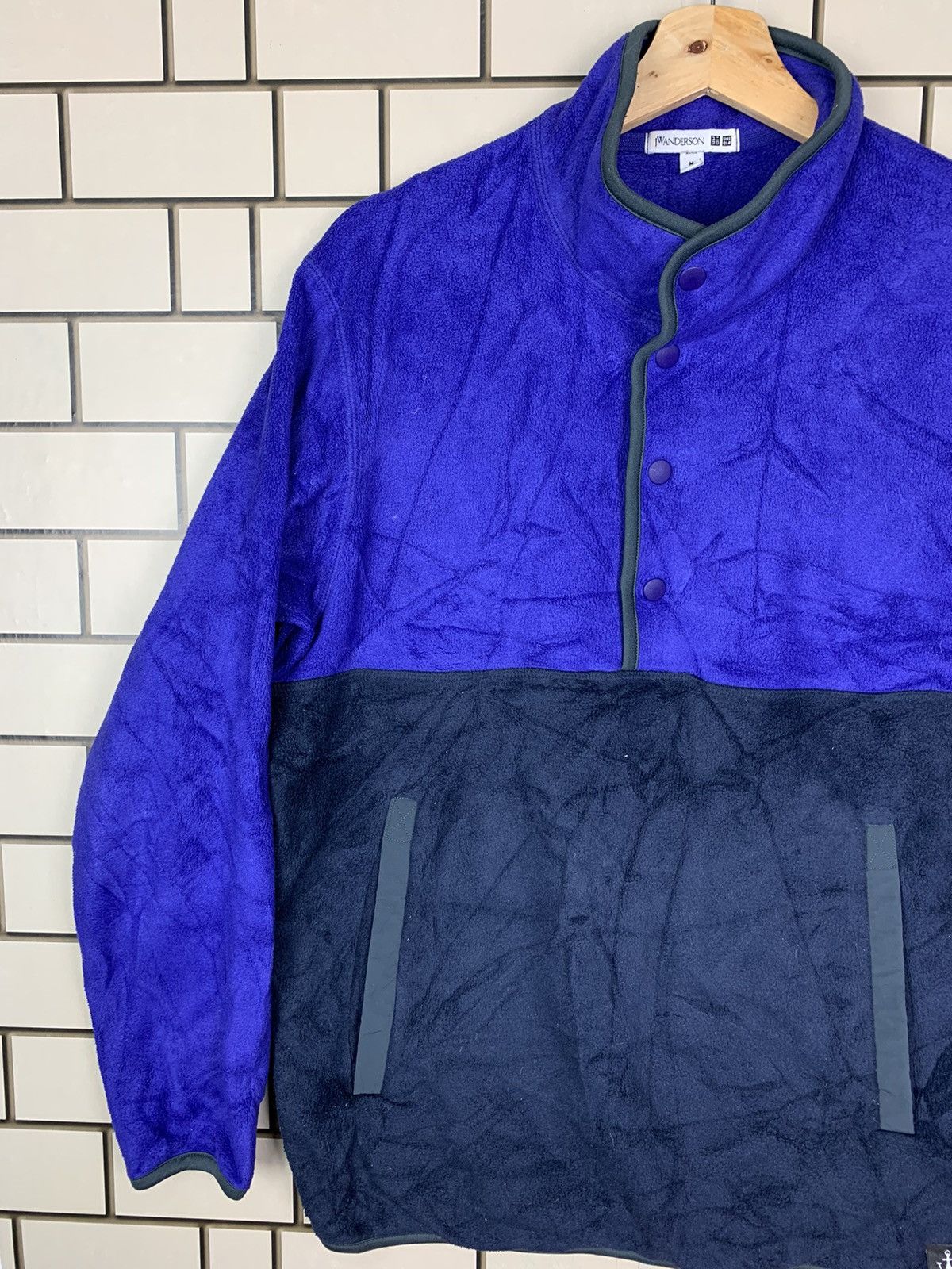 JW Anderson × Japanese Brand × Uniqlo Japanese Brand Uniqlo X J.W Anderson Fleece Size US M / EU 48-50 / 2 - 4 Thumbnail