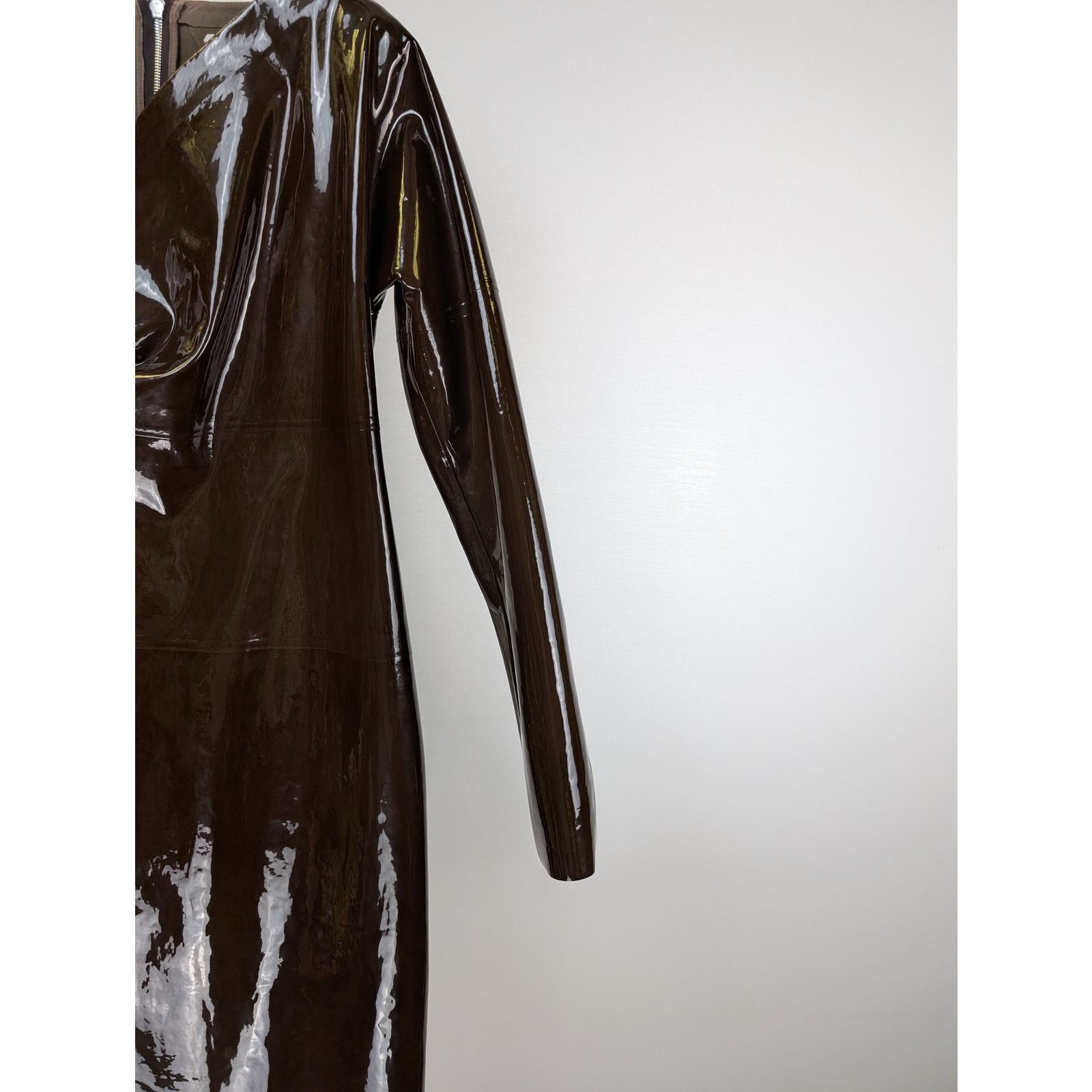 Bottega Veneta o1rshd1 Patent Stretch Leather Dress in Fondant Size XS / US 0-2 / IT 36-38 - 4 Thumbnail
