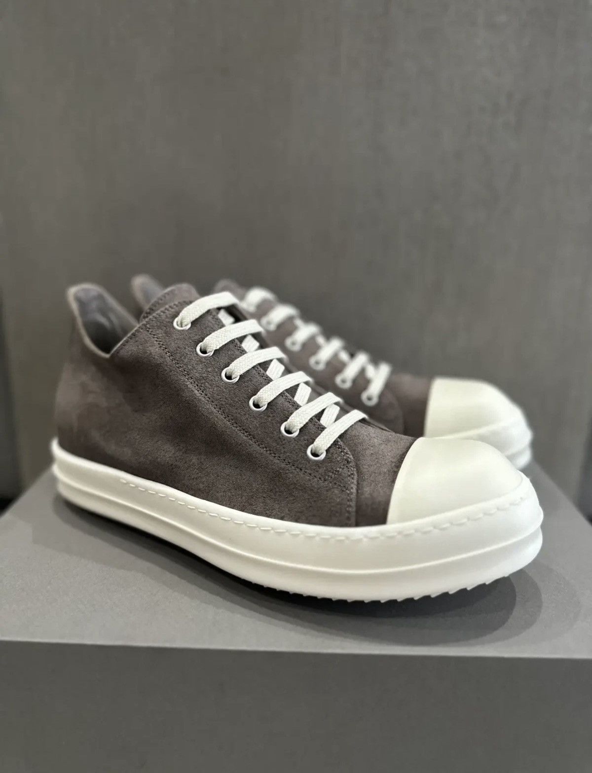 Rick Owens RICK OWENS RAMONE SNEAKER DUST Size US 8 / EU 41 - 1 Thumbnail