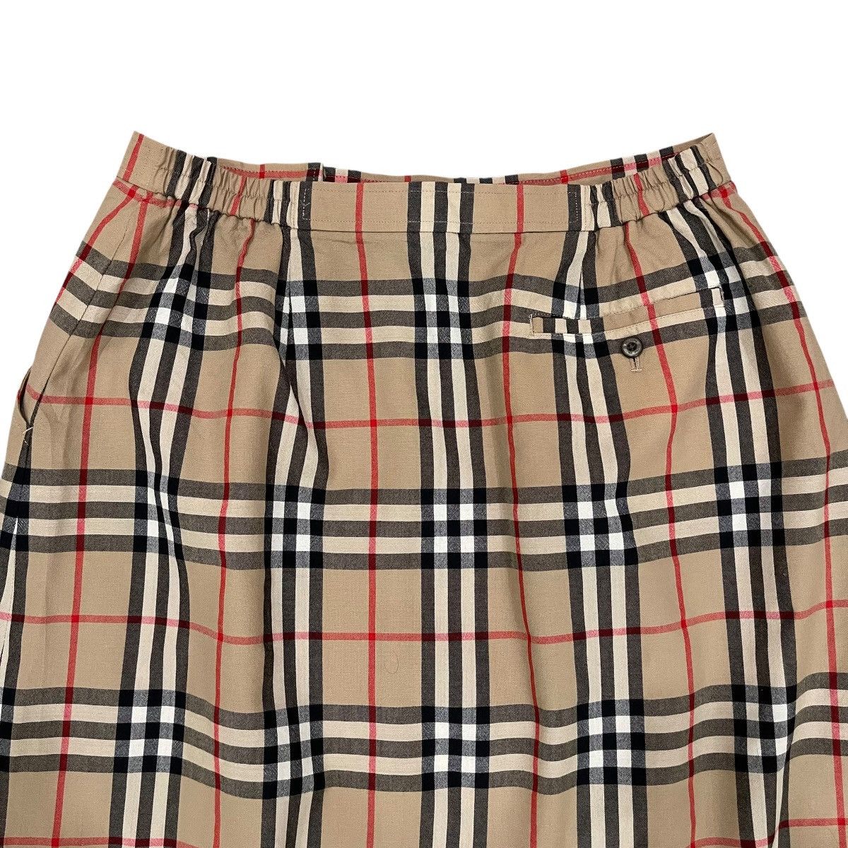 Burberry Vintage Burberry London Nova Check Wool Mini Skirt Size 30" / US 8 / IT 44 - 9 Thumbnail