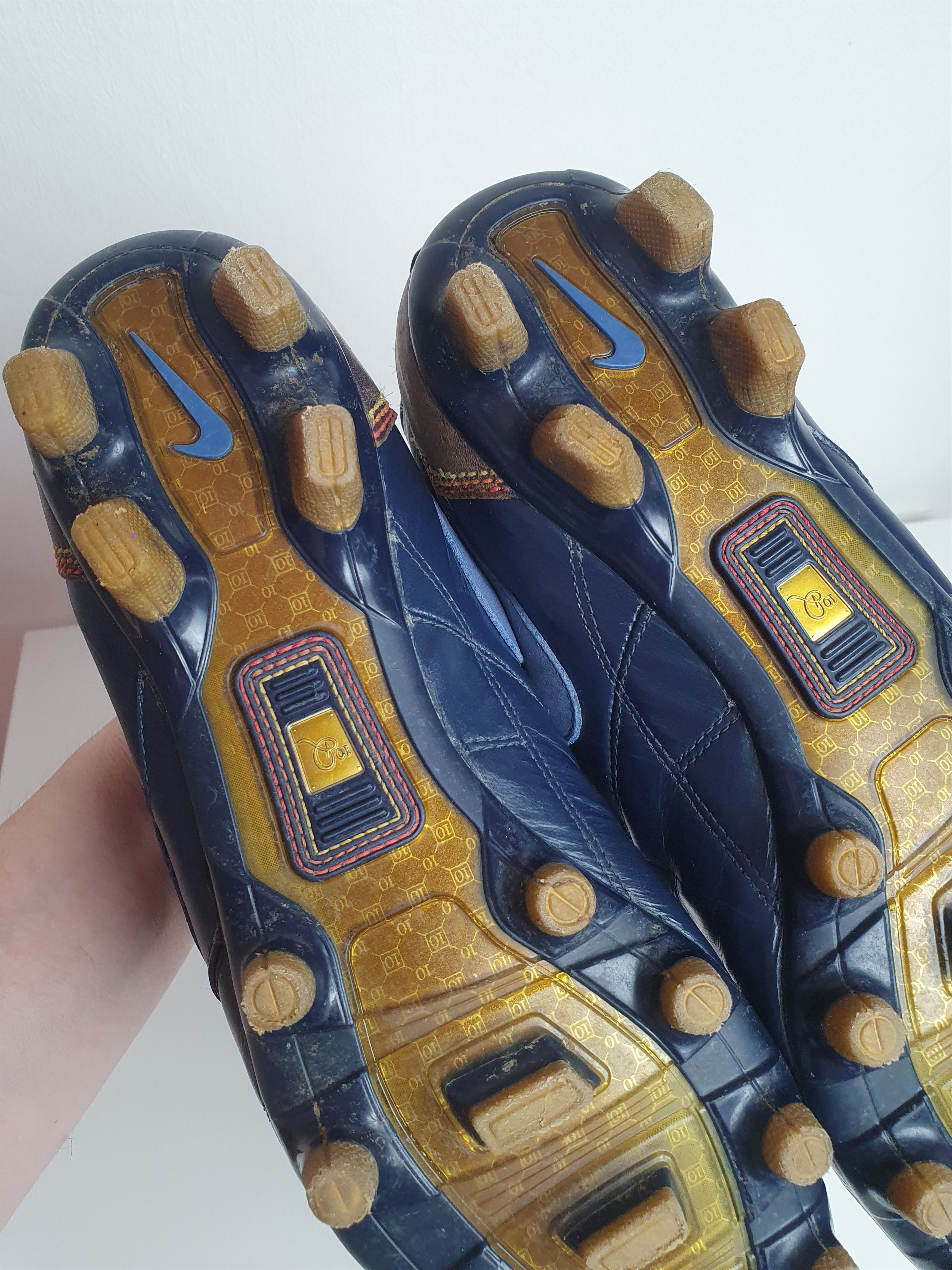 Nike Vintage Football Boots Nike Rare Tiempo Leather Ronaldinho Size US 8.5 / EU 41-42 - 17 Thumbnail