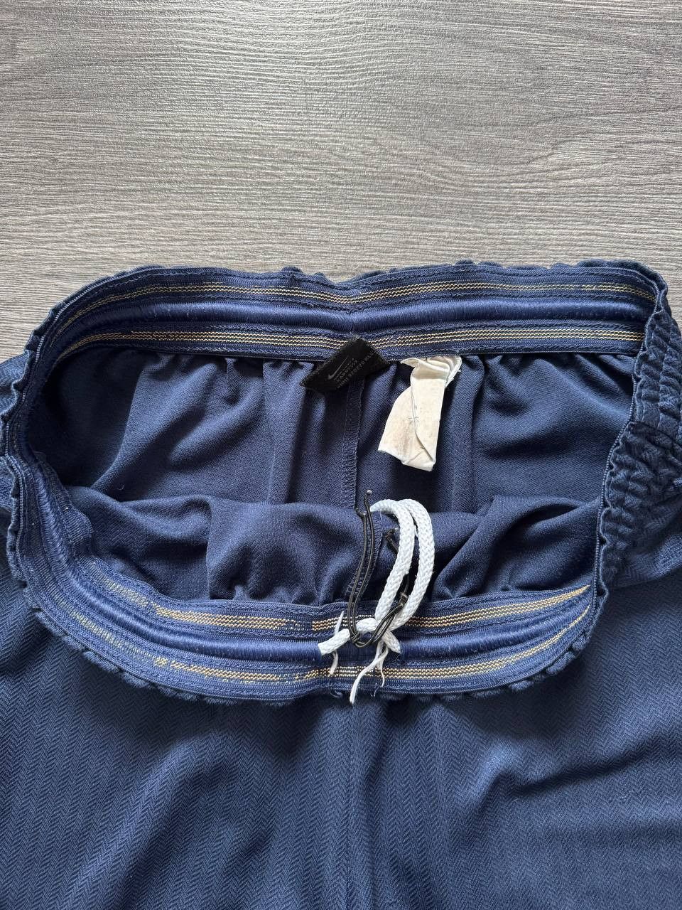 Nike 90s Nike Retro swoosh shorts navy size S Size US 30 / EU 46 - 7 Thumbnail