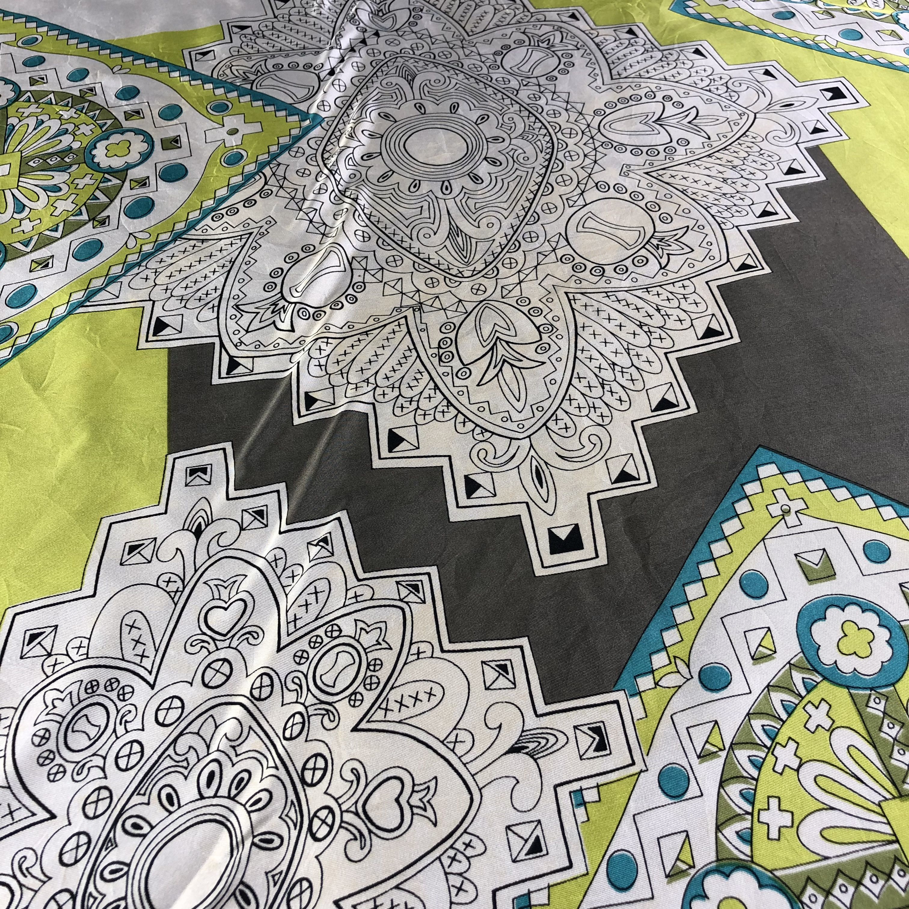 Vintage Vintage Native Design Hand Rolled Silk Scarf M638 Size ONE SIZE - 4 Thumbnail