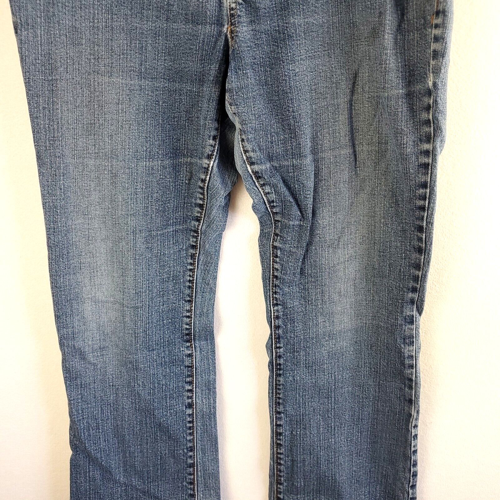 Old Navy Old Navy Jeans Womens 14 Dreamer Relaxed Bootcut Mid Rise Size 36" / US 14 / IT 50 - 12 Thumbnail