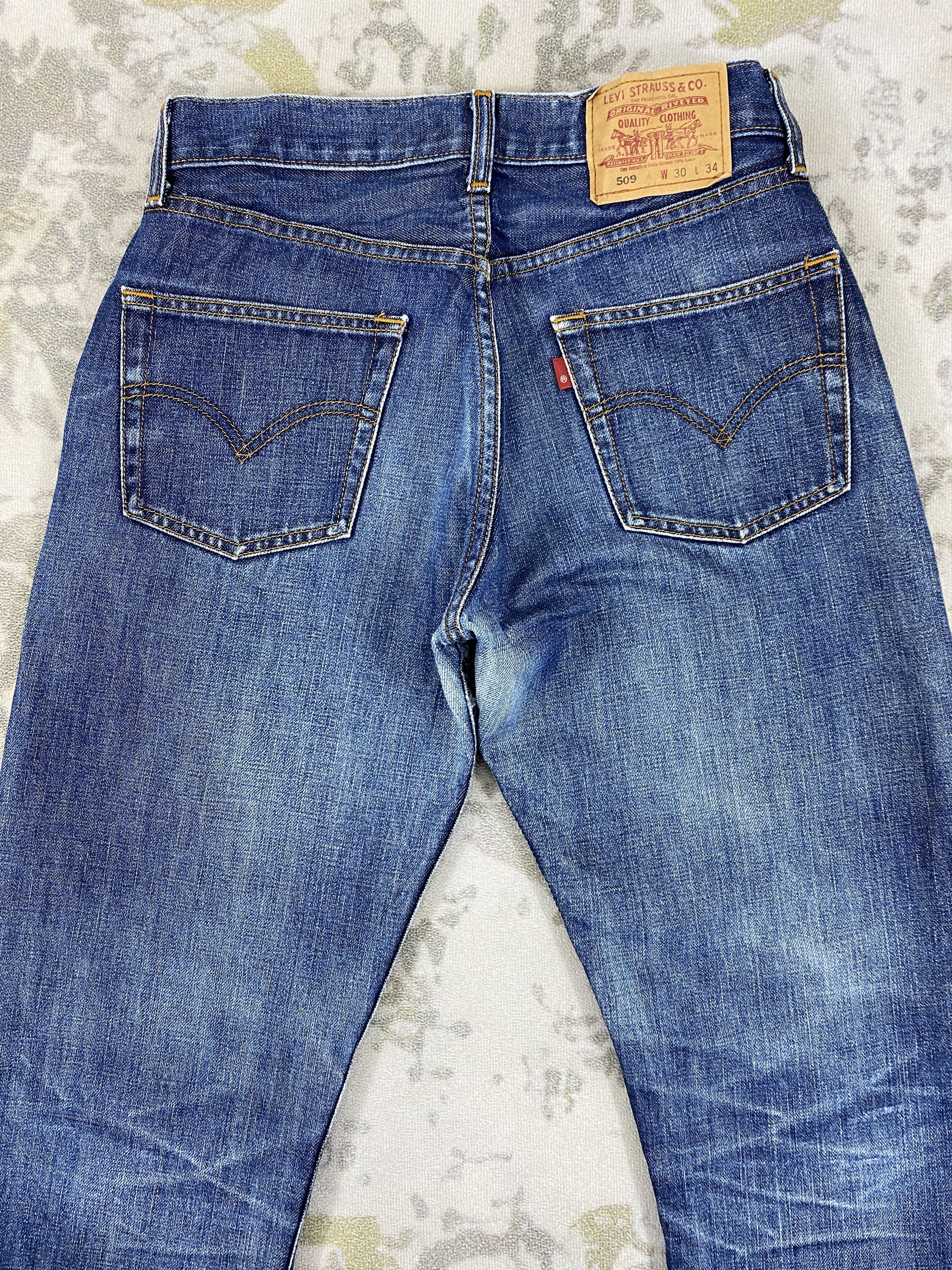 Levi's Distressed Blue Vintage Levi's 509 Jeans 30x30 Denim- JN3599 Size US 30 / EU 46 - 4 Thumbnail